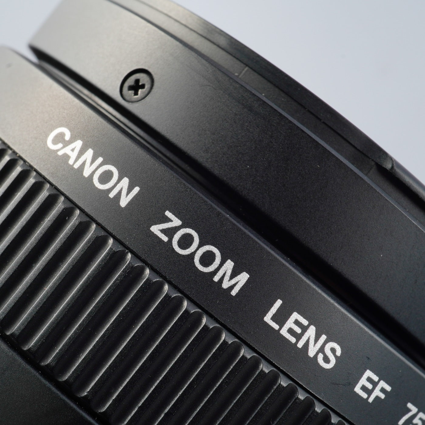 Canon EF 75-300mm F/4-5.6 Ⅲ USM ズームレンズ