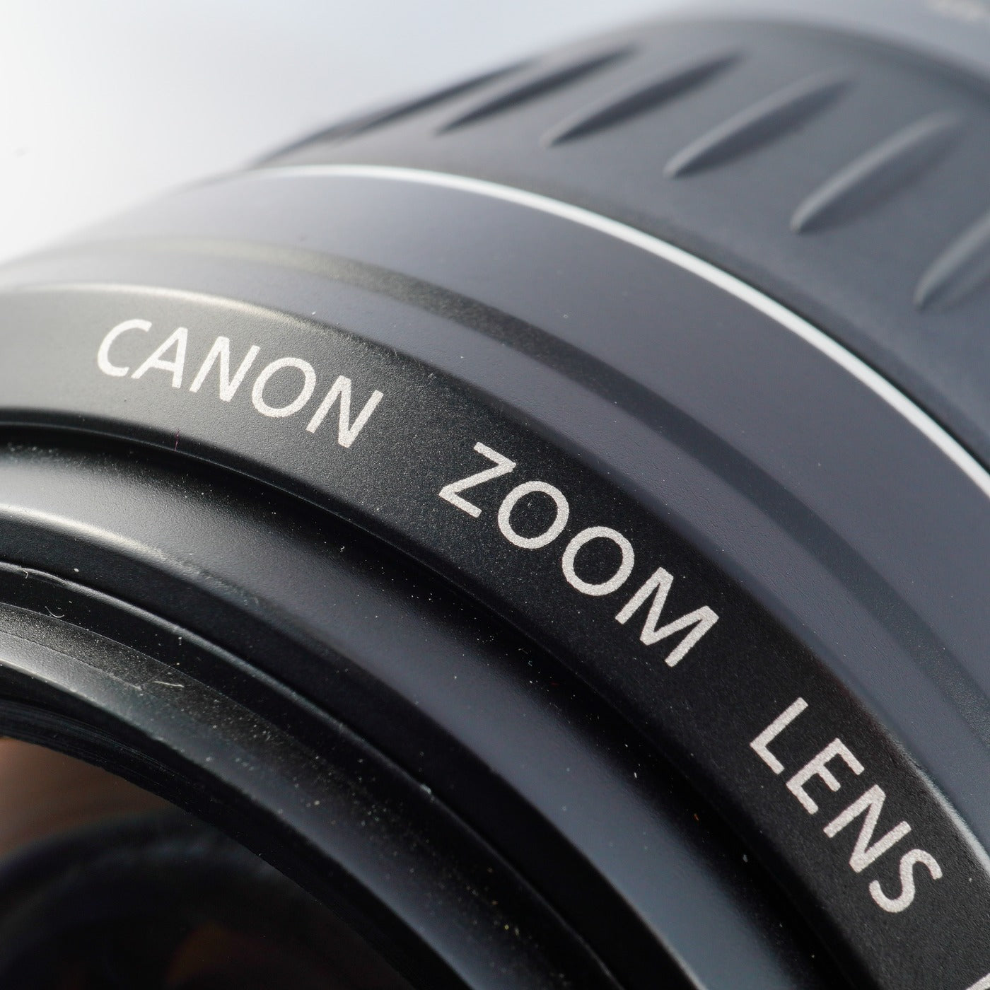 Canon EF 55-200mm F/4.5-5.6 II USM ズームレンズ