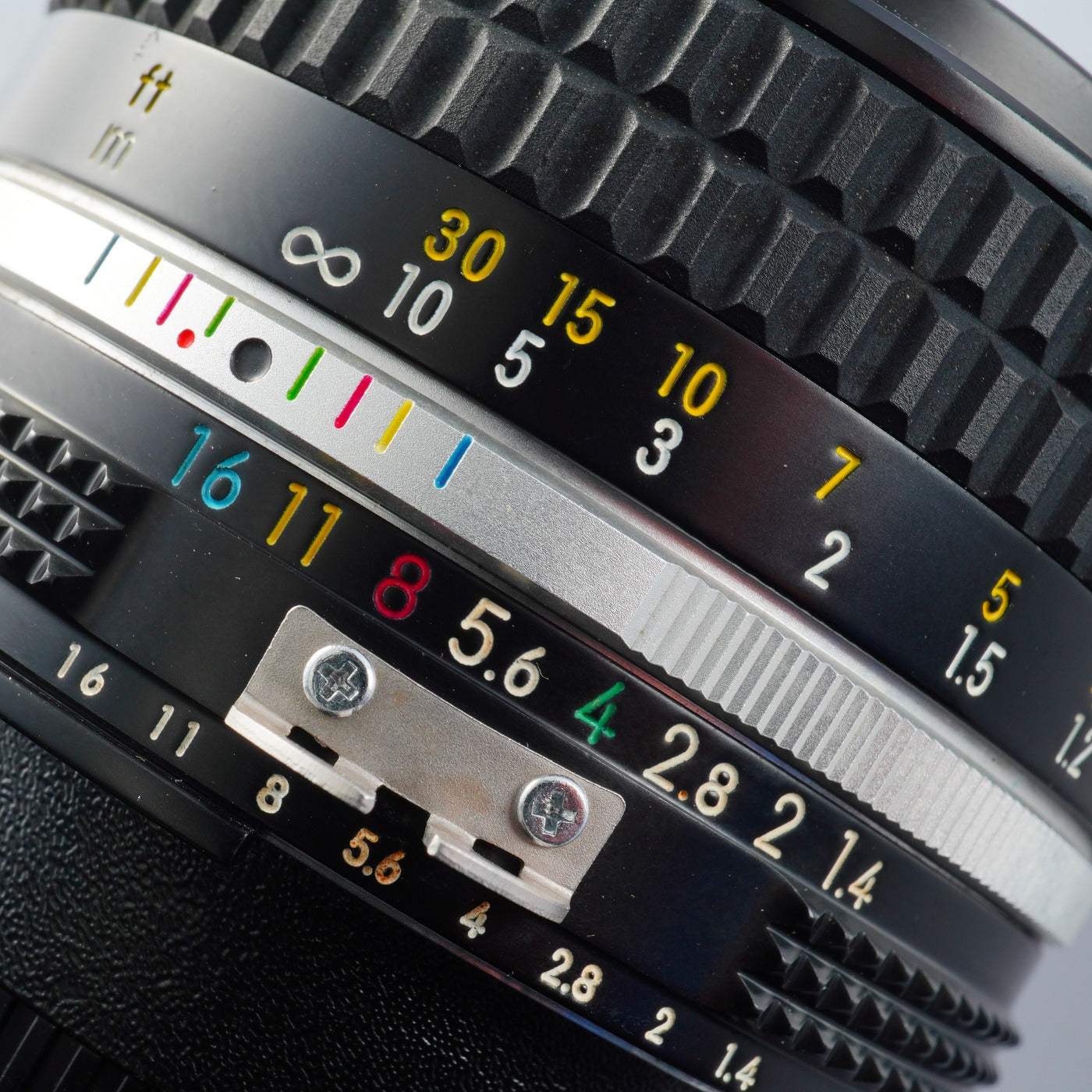【ジャンク】 Nikon New Nikkor 50mm f/1.4 Ai 単焦点レンズ