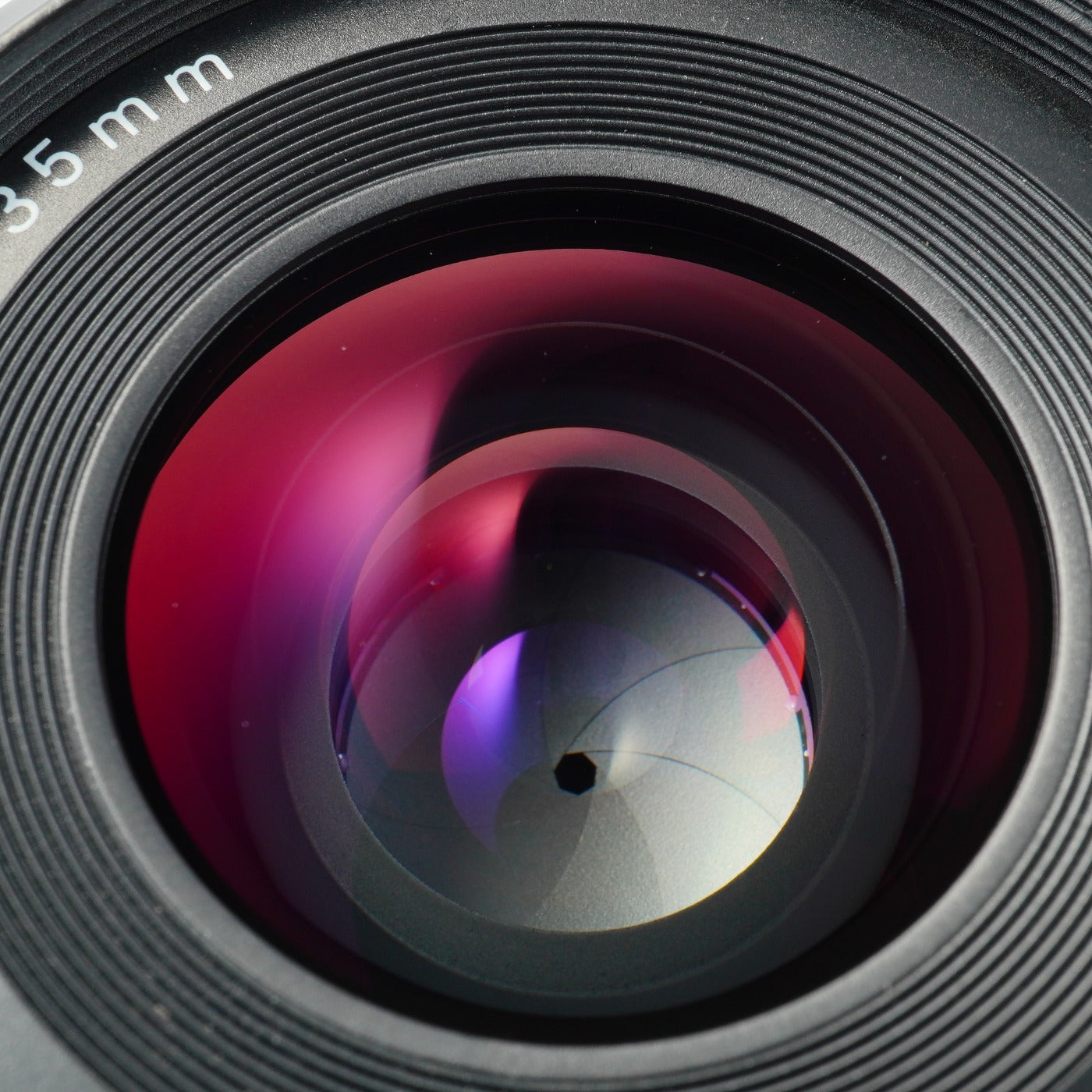 Nikon AF Nikkor 35mm F/2 単焦点レンズ