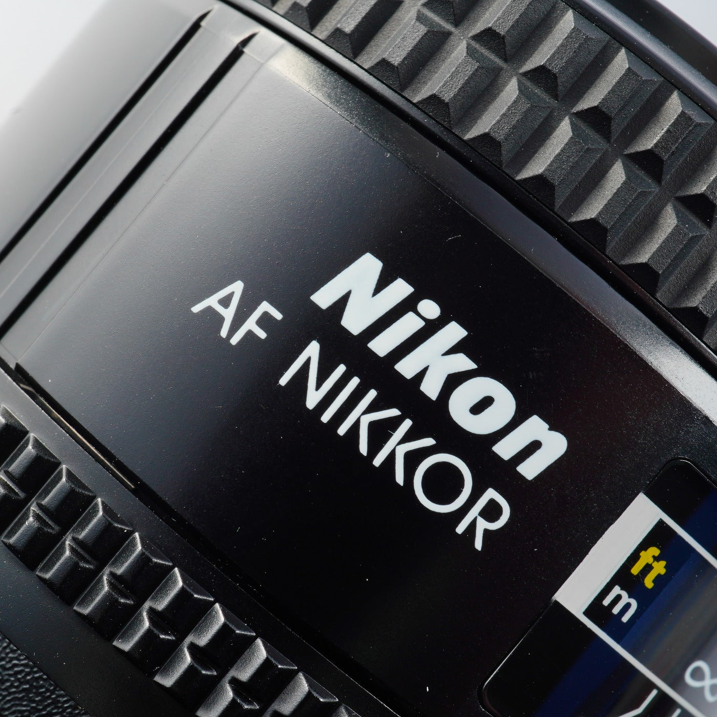 Nikon AF Nikkor 35mm F/2 単焦点レンズ