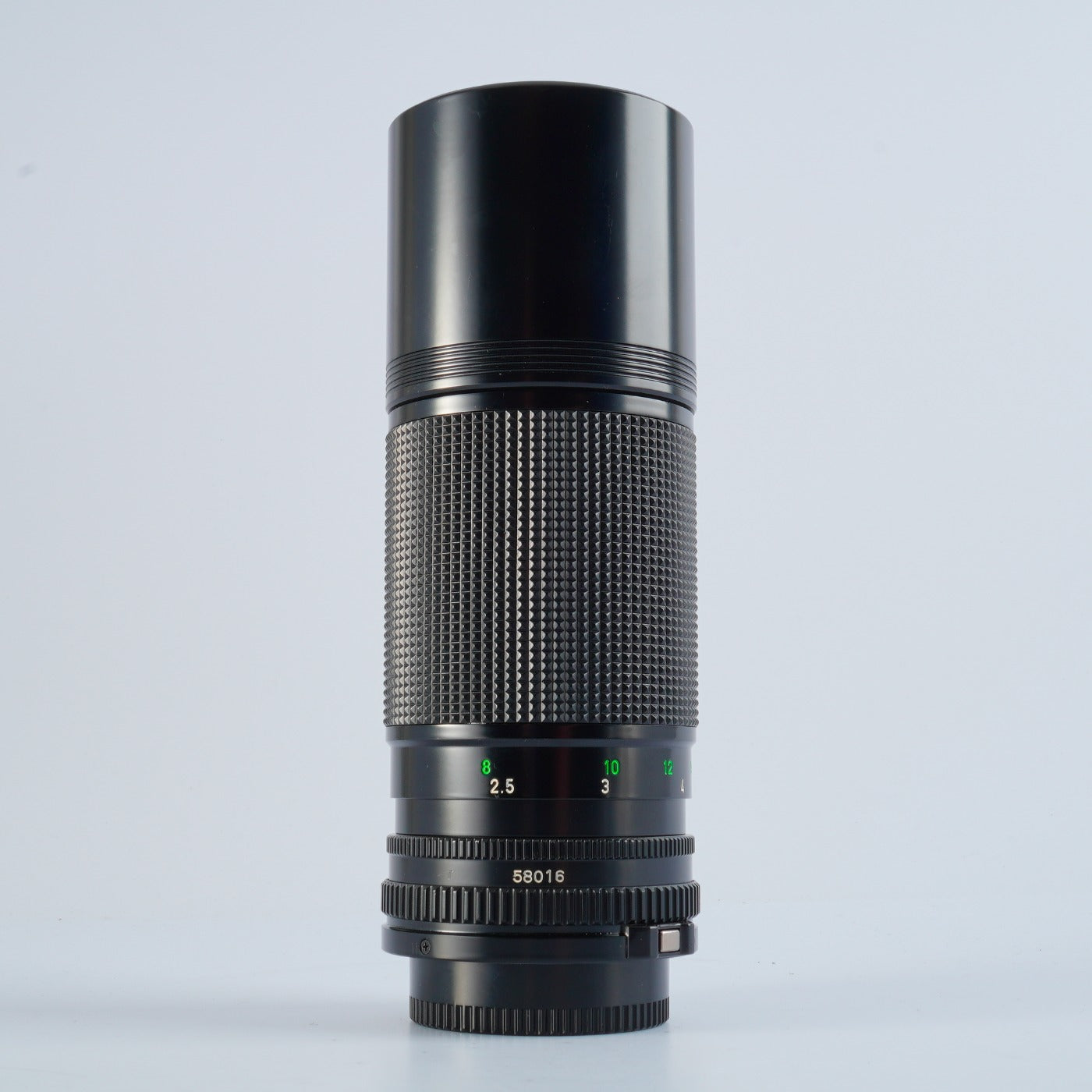 Canon FD 100-200 F/5.6 ズームレンズ