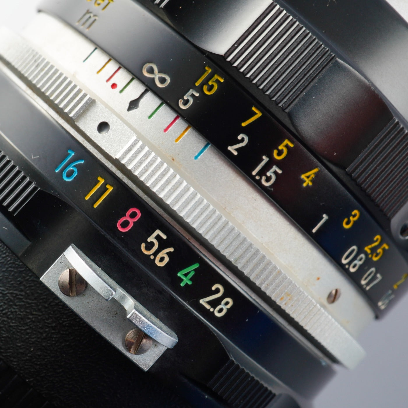 Nikon Nikkor-S Auto 35mm F/2.8 非Ai 単焦点レンズ