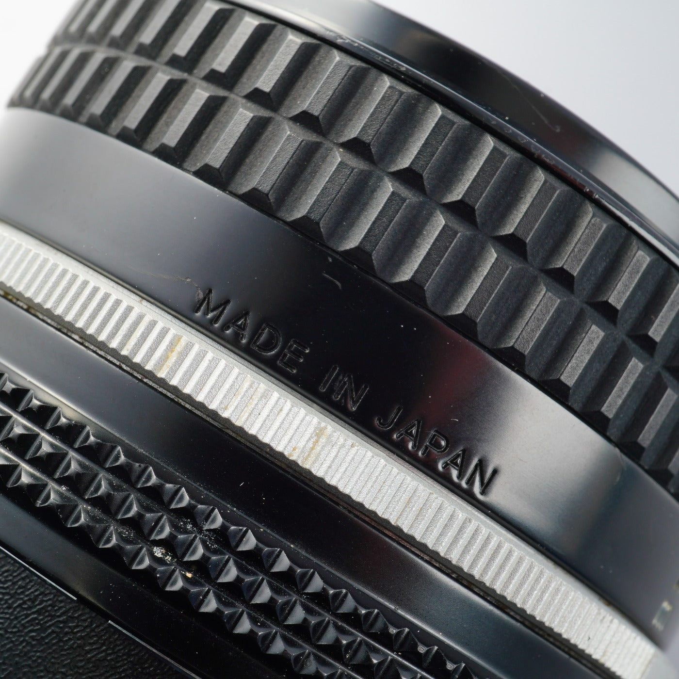 Nikon Ai Nikkor 50mm F/1.8 単焦点レンズ