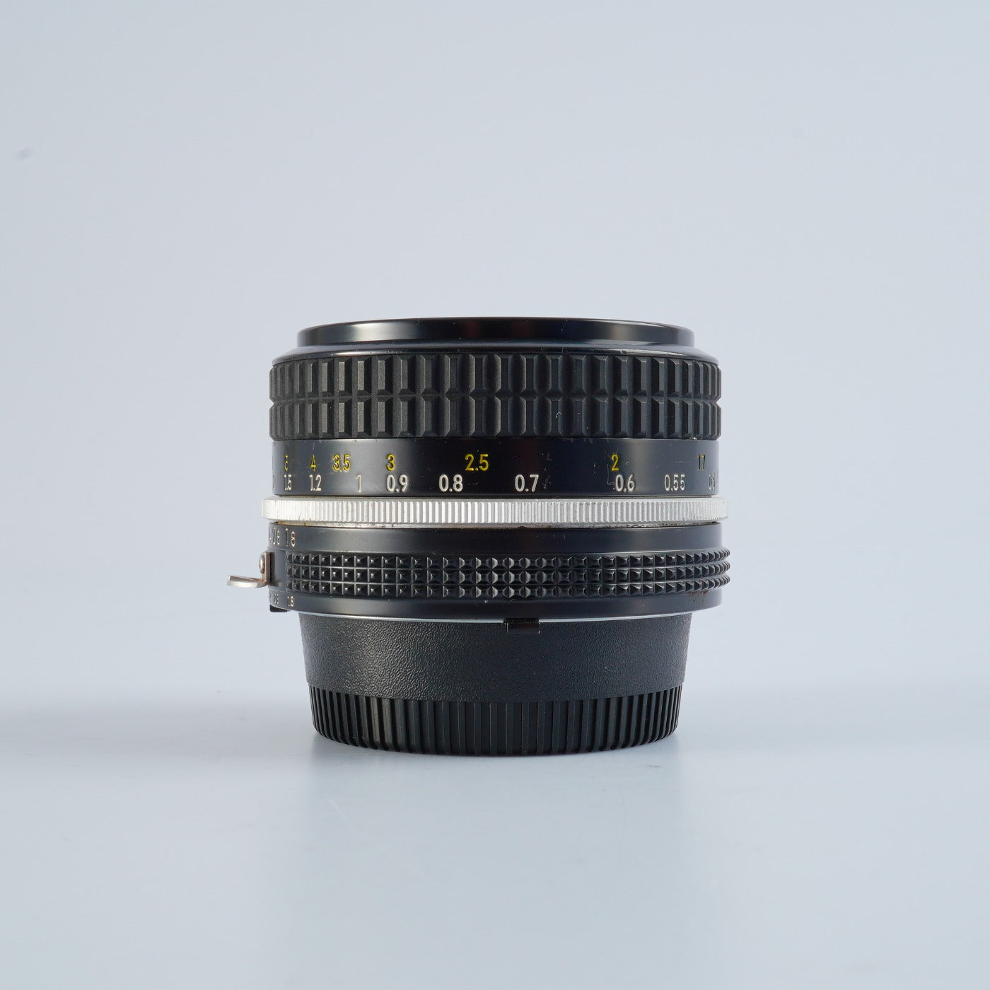 Nikon Ai Nikkor 50mm F/1.8 単焦点レンズ