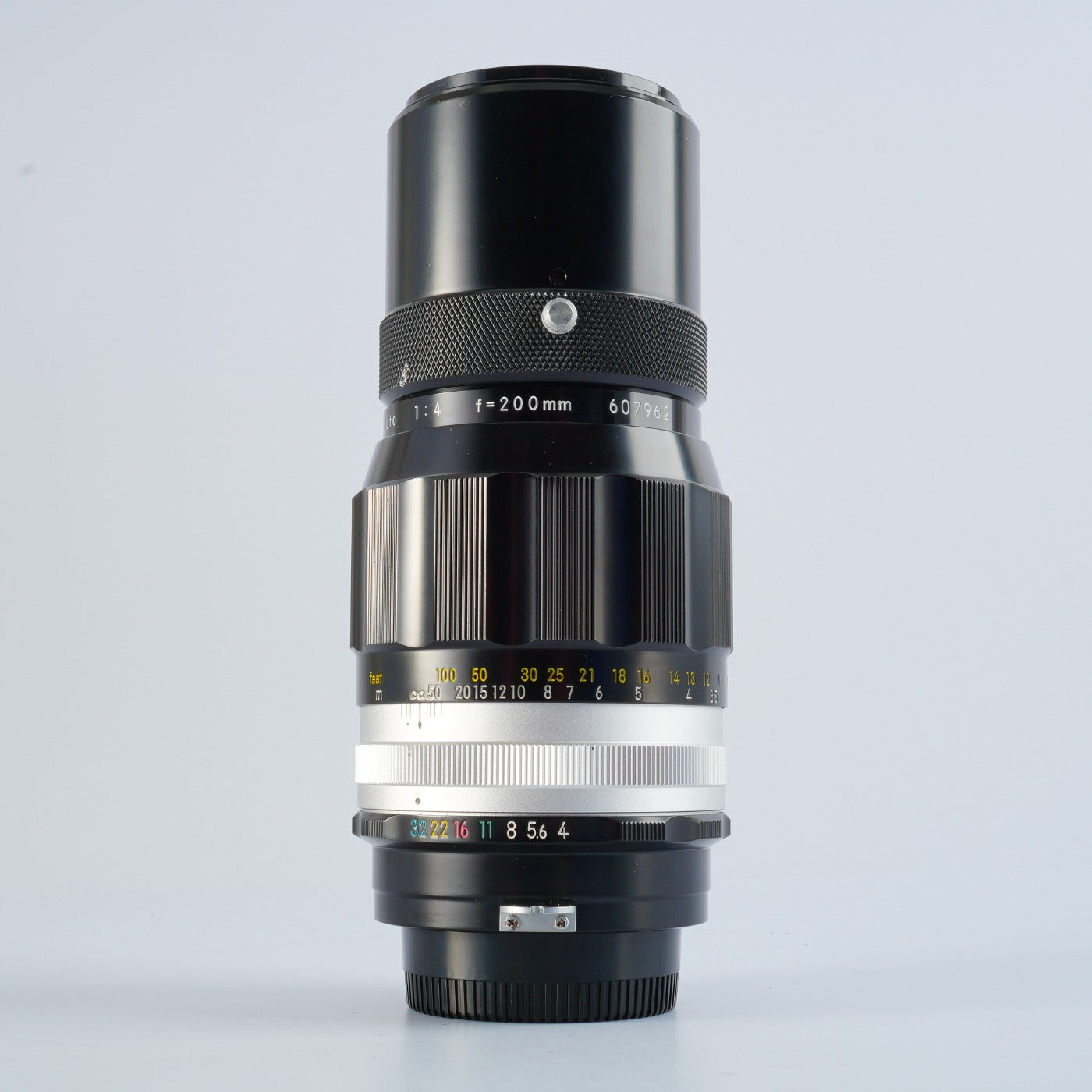Nikon Nikkor-Q C Auto 200mm f/4 非Ai 単焦点レンズ