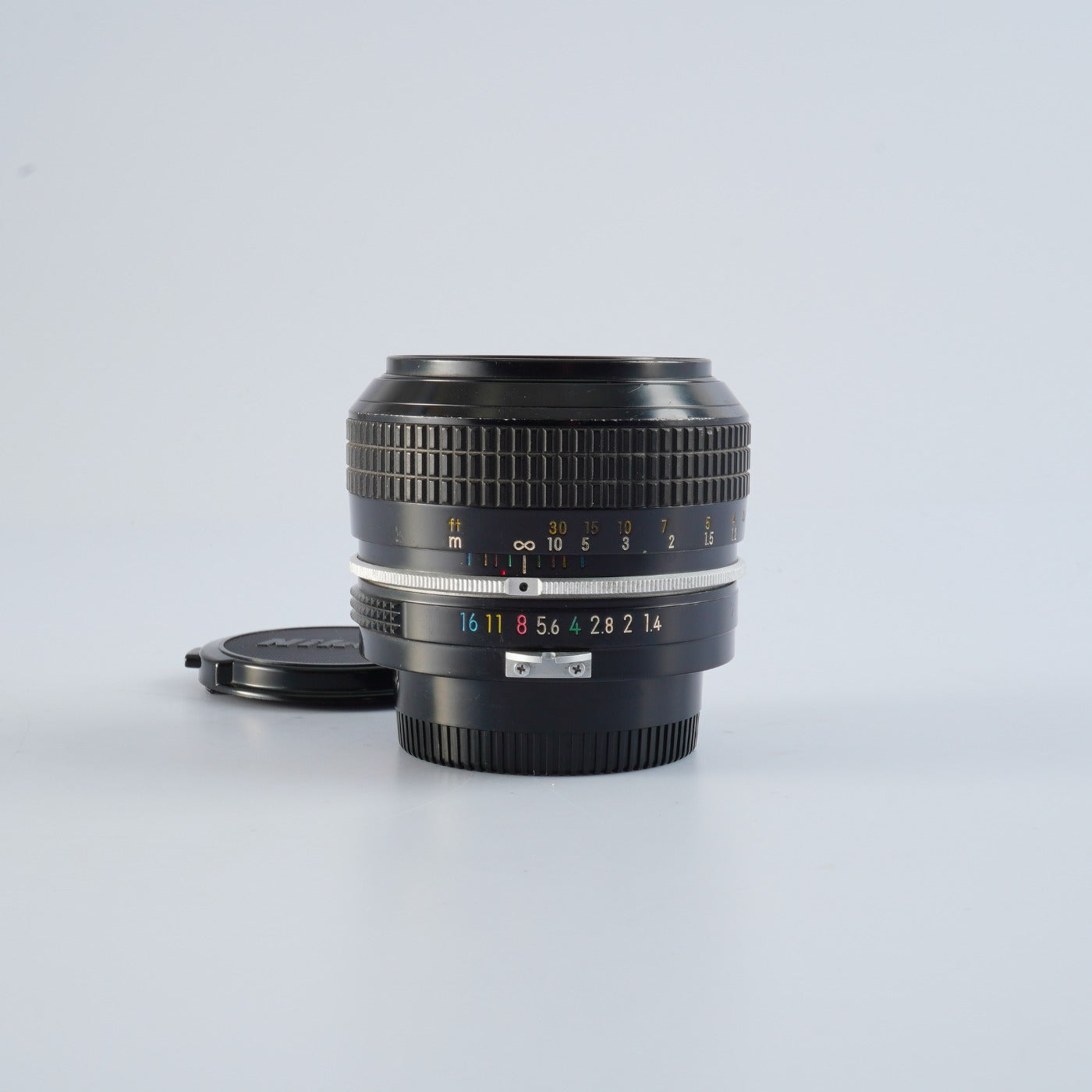 Nikon New Nikkor 50mm F/1.4 非Ai 単焦点レンズ