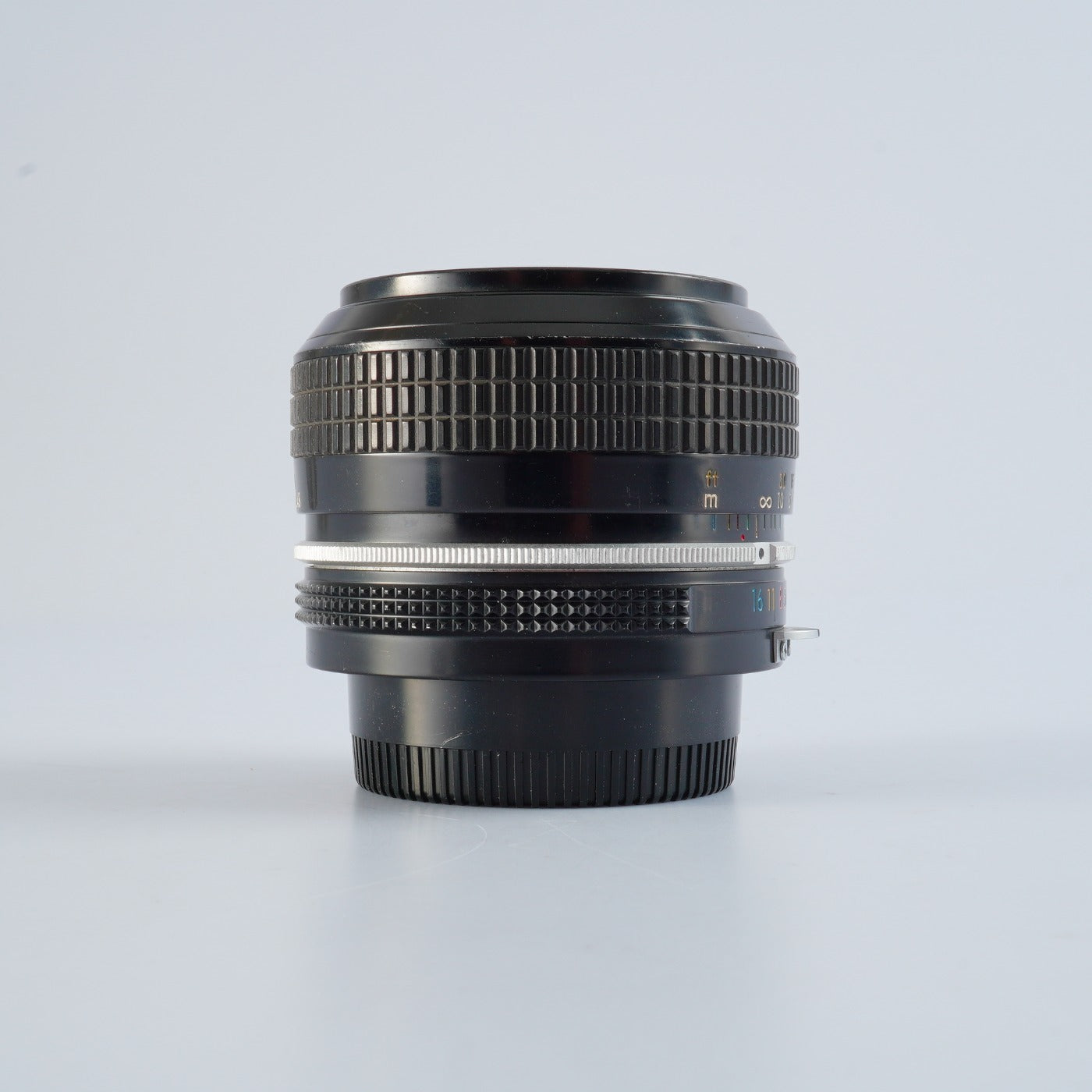 Nikon New Nikkor 50mm F/1.4 非Ai 単焦点レンズ
