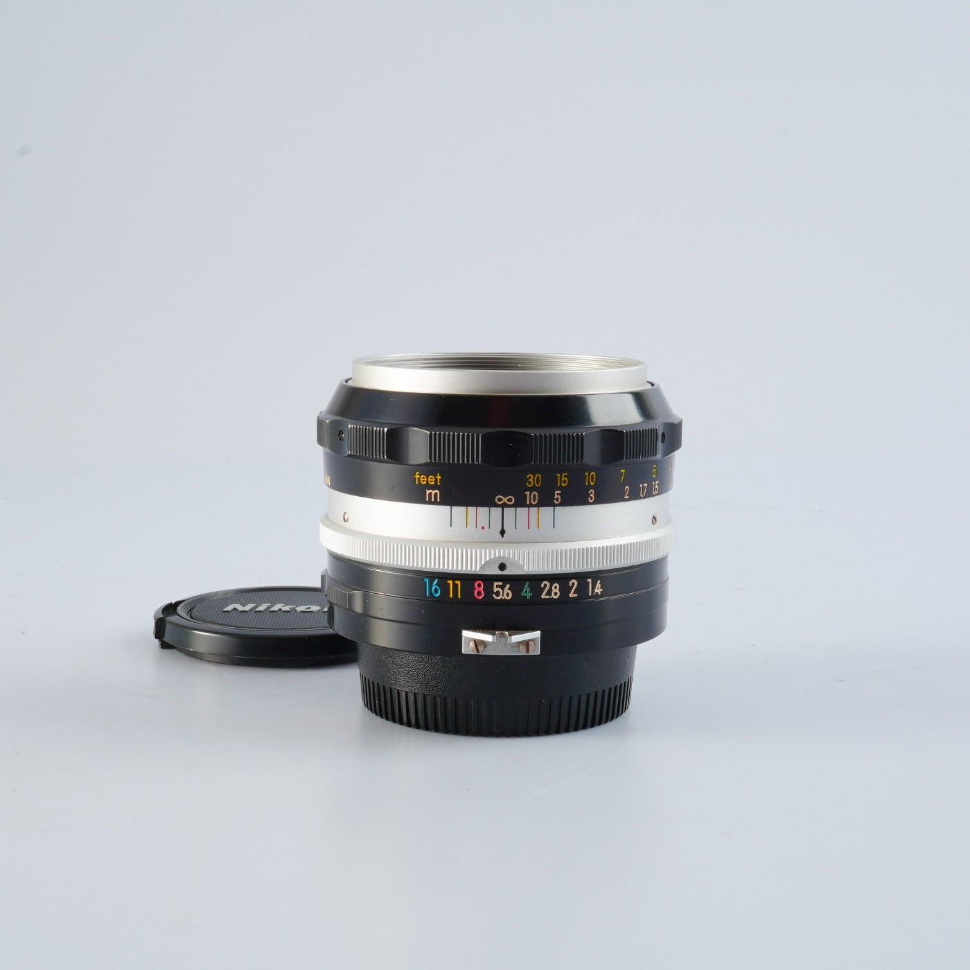 Nikon Nikkor S Auto 50mm F/1.4 非Ai 単焦点レンズ