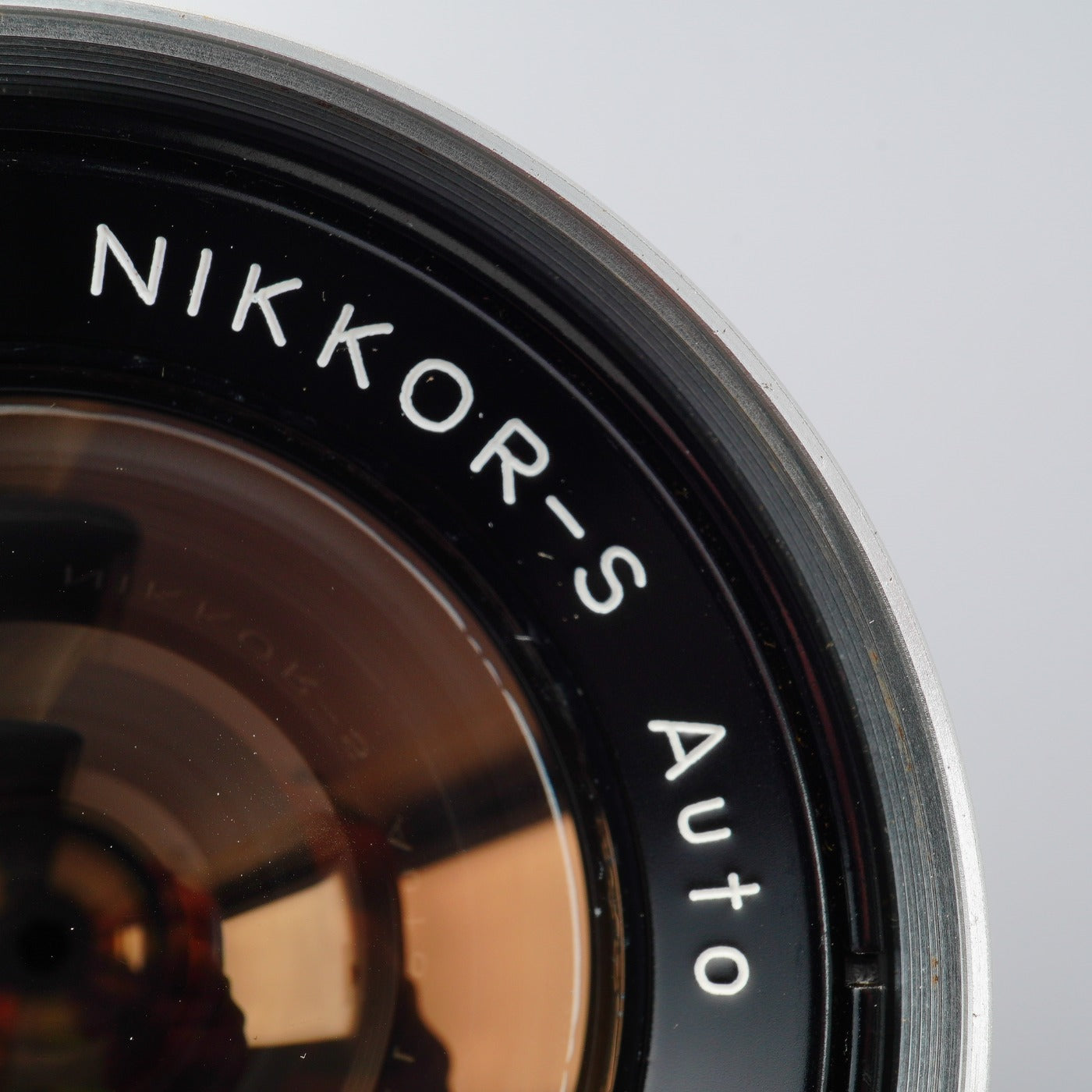 Nikon NIKKOR-S Auto 35mm F/2.8 非Ai 単焦点レンズ
