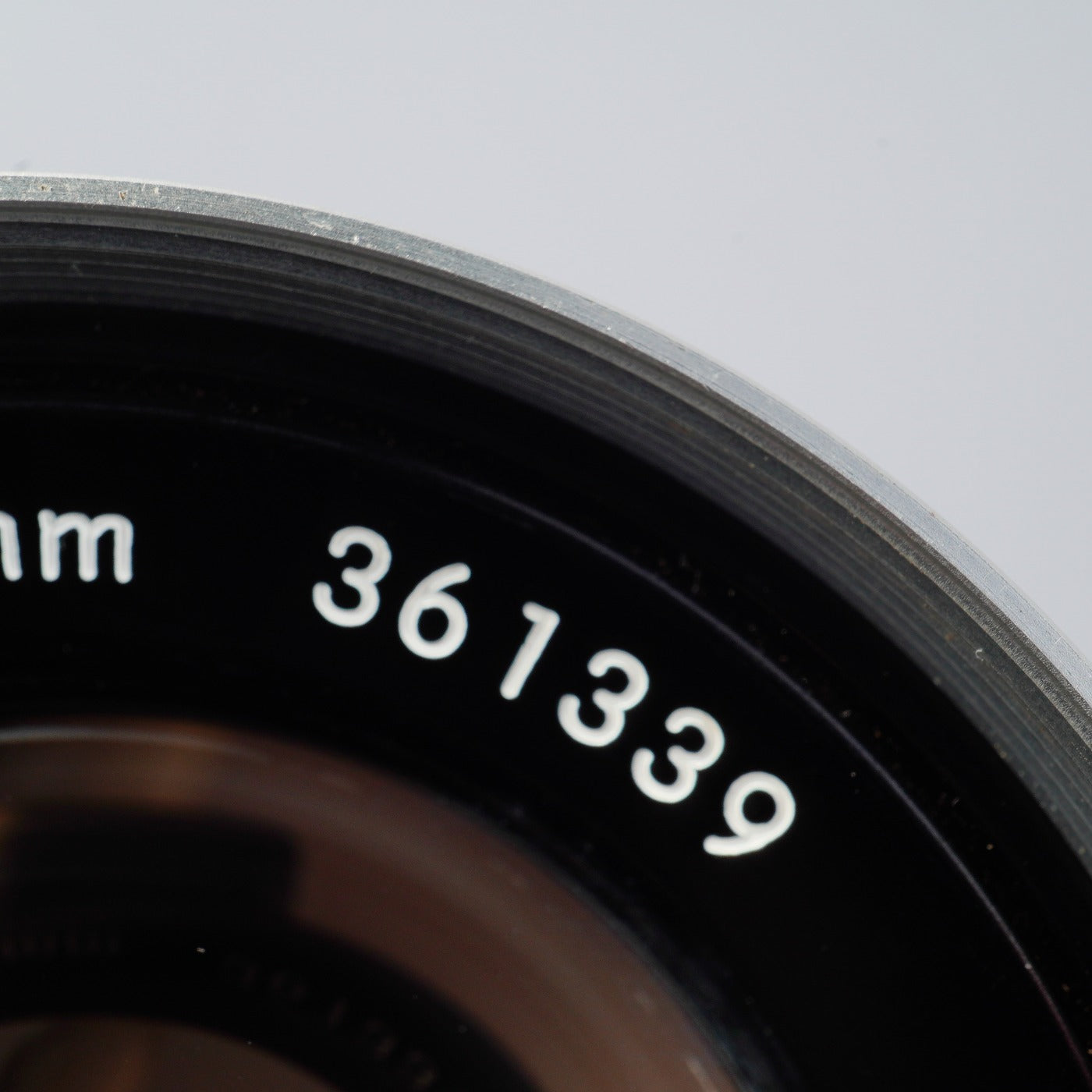 Nikon NIKKOR-S Auto 35mm F/2.8 非Ai 単焦点レンズ