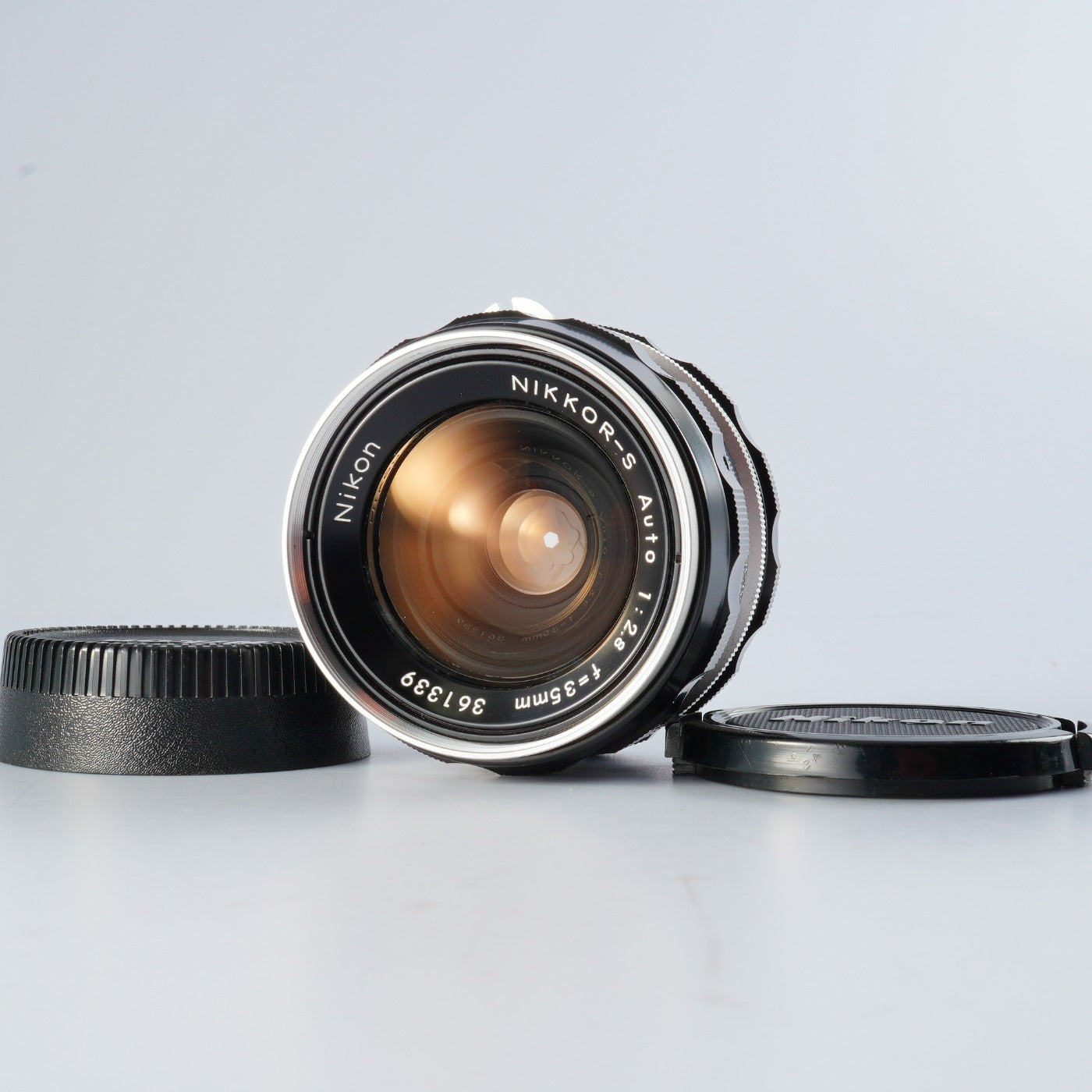 Nikon NIKKOR-S Auto 35mm F/2.8 非Ai 単焦点レンズ