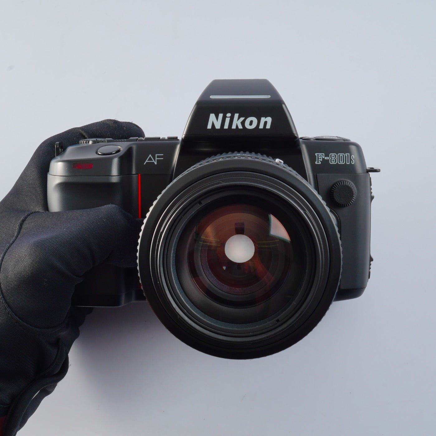 Nikon Nikon F-801s + AF Nikkor 35-105 F/3.5-4.5 AF フィルム一眼レフカメラ
