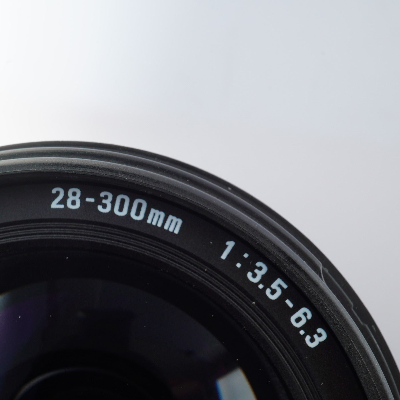 SIGMA 28-300mm F/3.5–6.3 DG Macro (Sony A用) ズームレンズ