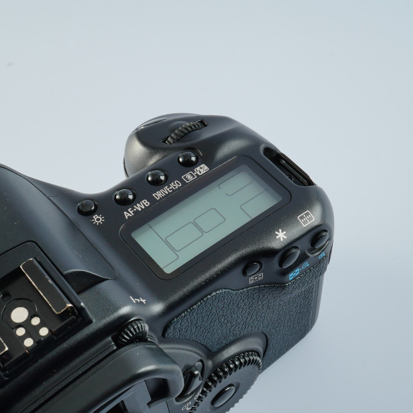 Canon EOS 10D + EF 28-80mm F/3.5-5.6 Ⅳ デジタル一眼レフカメラ
