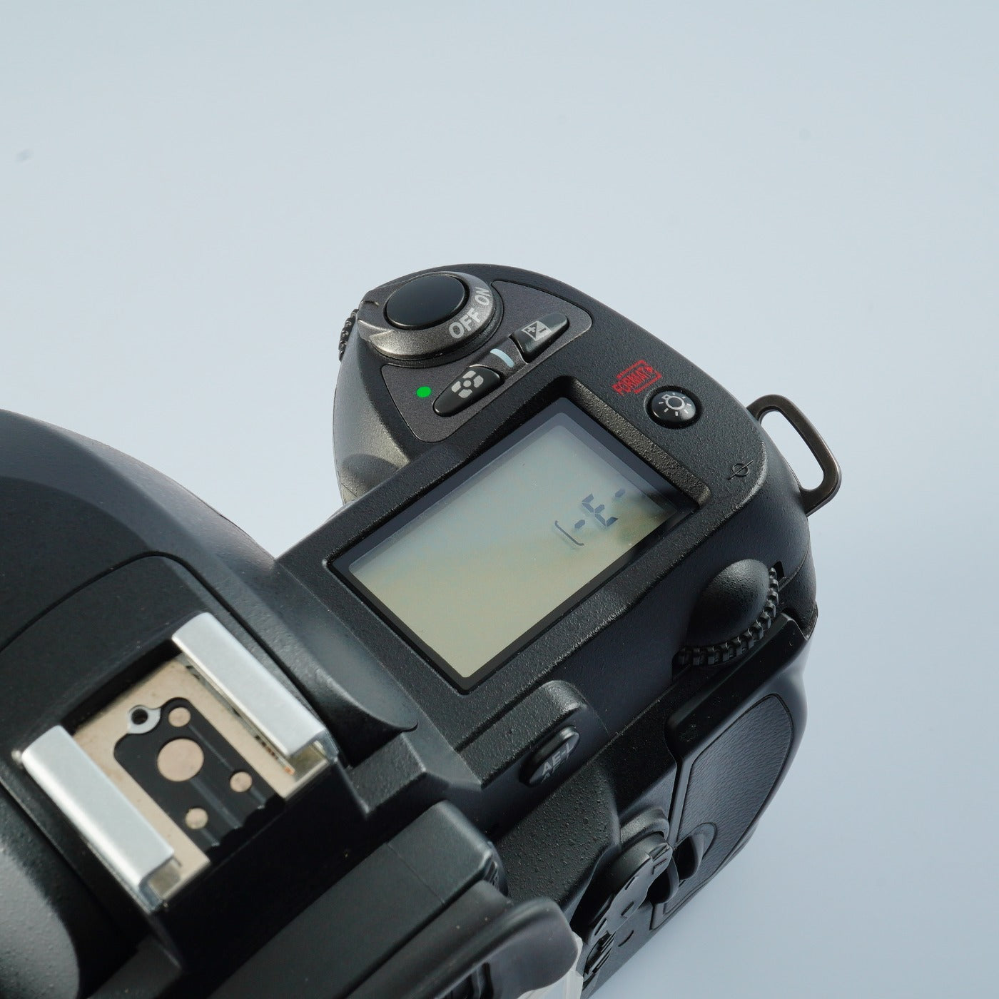 Nikon D70s + AF‑S DX Zoom Nikkor 18‑55mm F/3.5‑5.6 G ED デジタル一眼レフカメラ