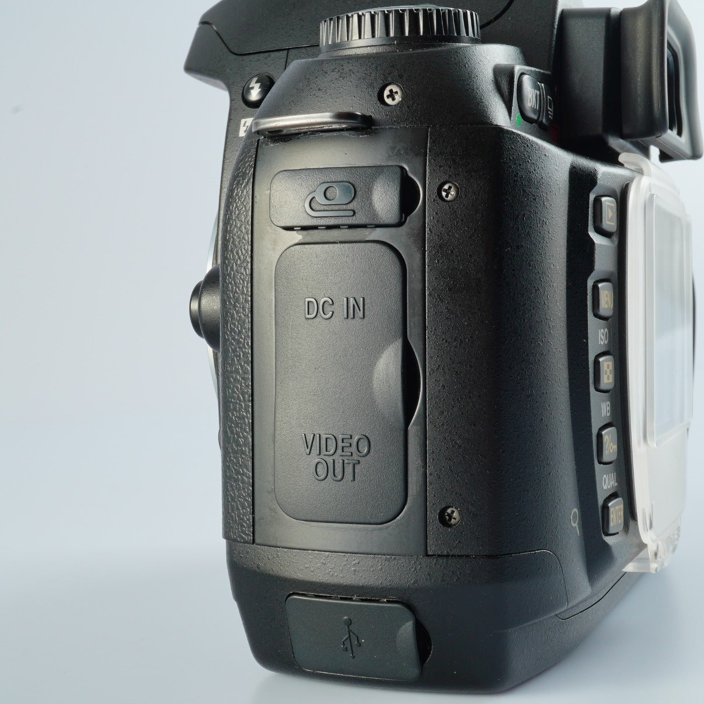 Nikon D70s + AF‑S DX Zoom Nikkor 18‑55mm F/3.5‑5.6 G ED デジタル一眼レフカメラ