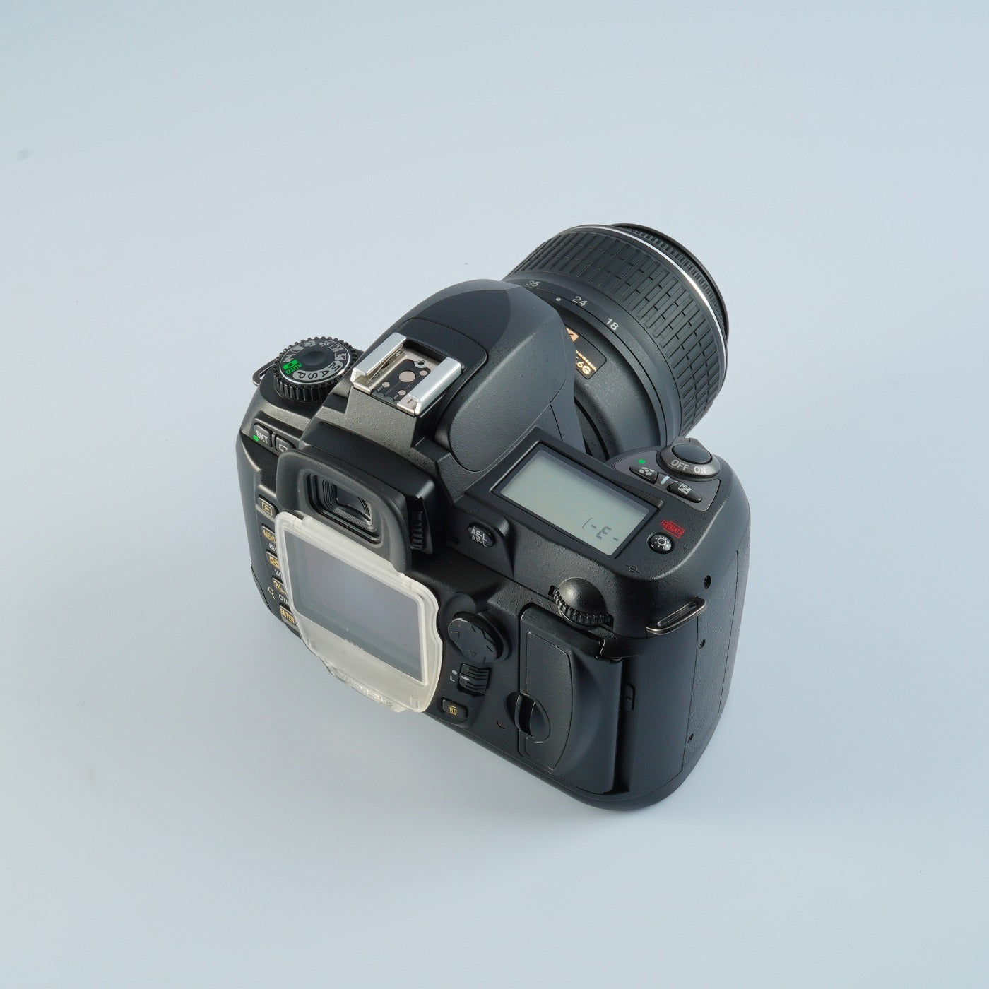 Nikon D70s + AF‑S DX Zoom Nikkor 18‑55mm F/3.5‑5.6 G ED デジタル一眼レフカメラ