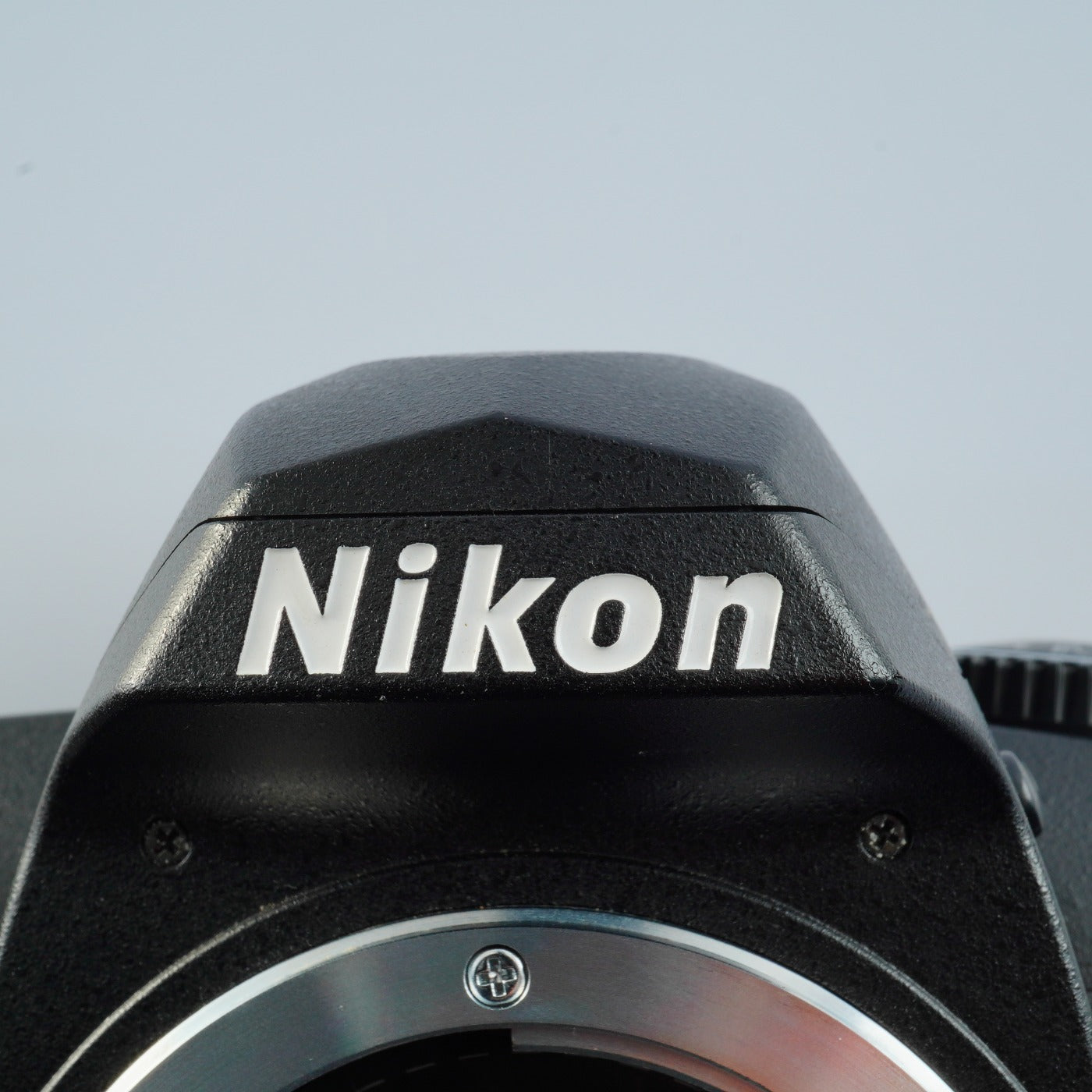 Nikon D70 + AF Nikkor 28–85mm F/3.5–4.5 デジタル一眼レフカメラ
