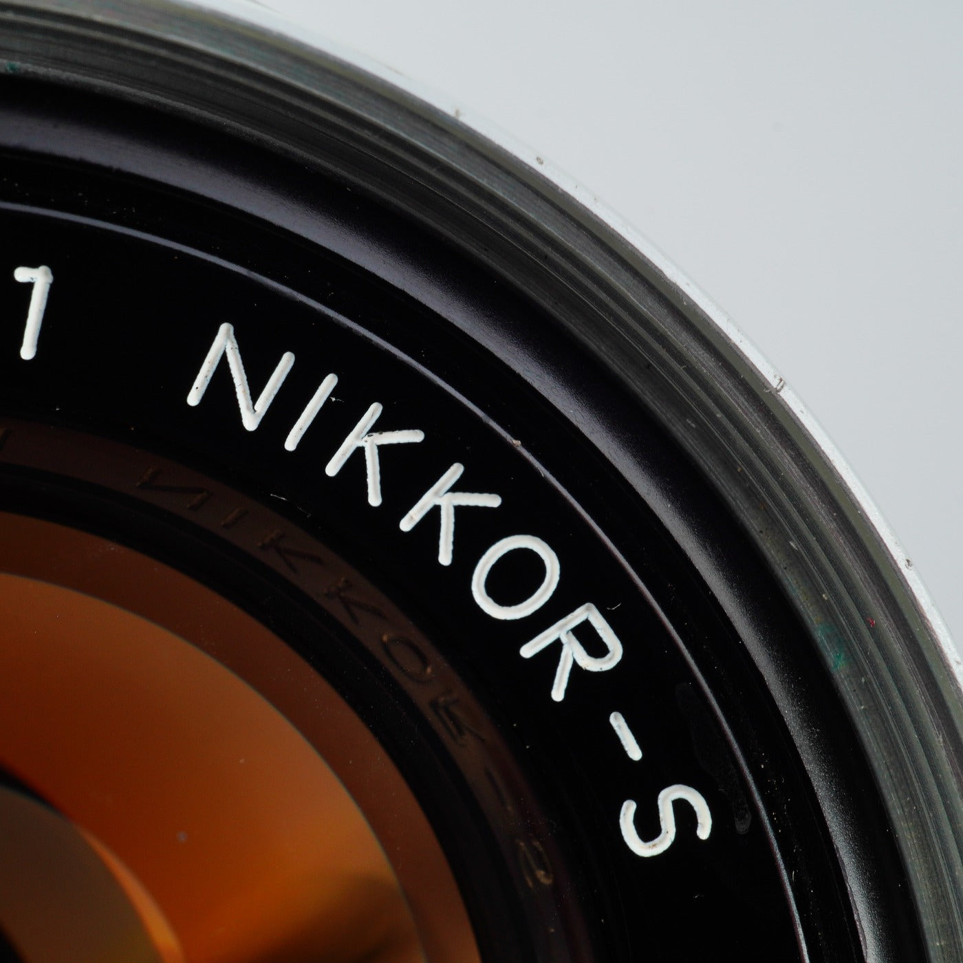 Nikon NIKKOR-S Auto 50mm F/1.4 Ai改 単焦点レンズ