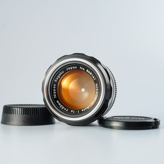 Nikon NIKKOR-S Auto 50mm F/1.4 Ai改 単焦点レンズ