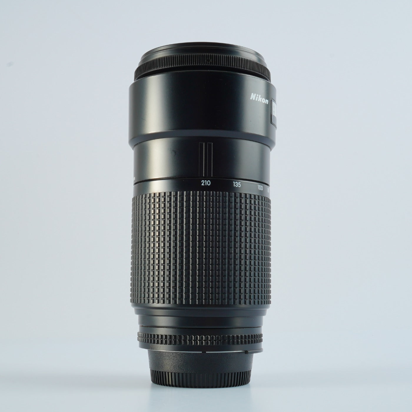 Nikon AF Nikkor 70-210mm F/4 ズームレンズ