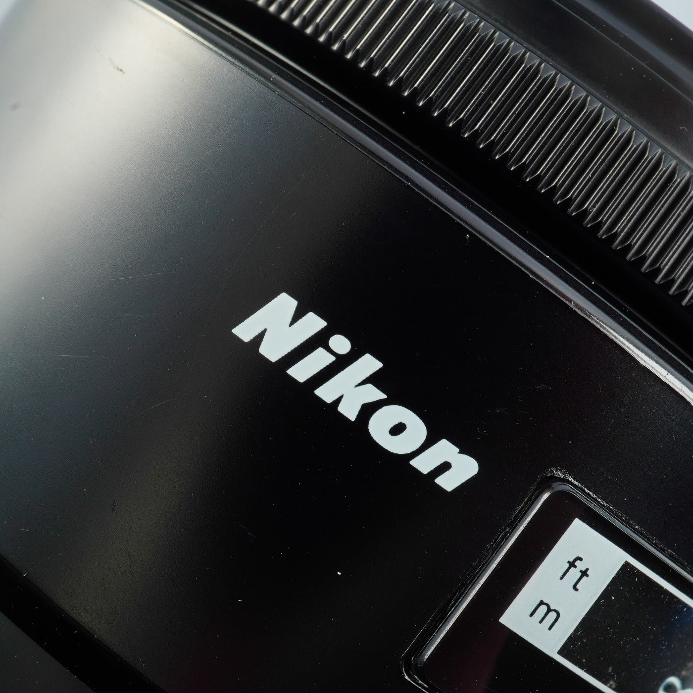 Nikon AF Nikkor 70-210mm F/4 ズームレンズ