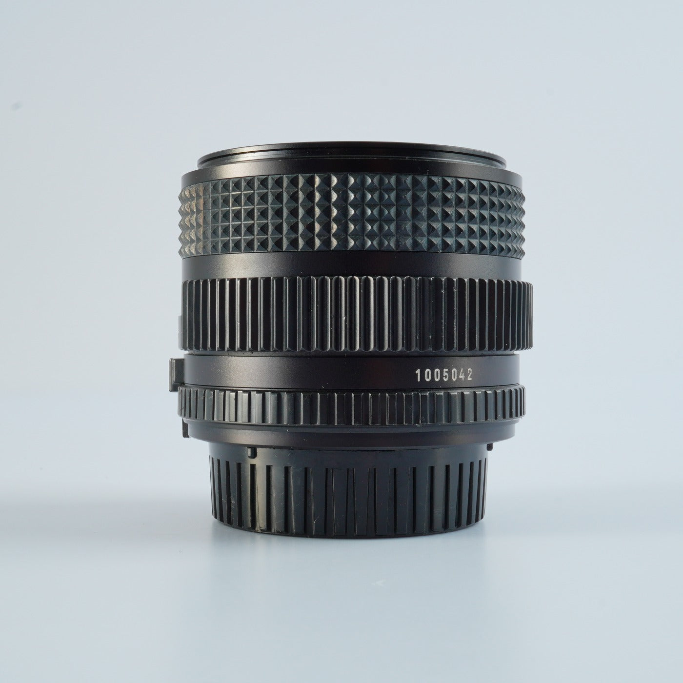 【ジャンク】 MINOLTA MD 24-35mm F/3.5 ズームレンズ