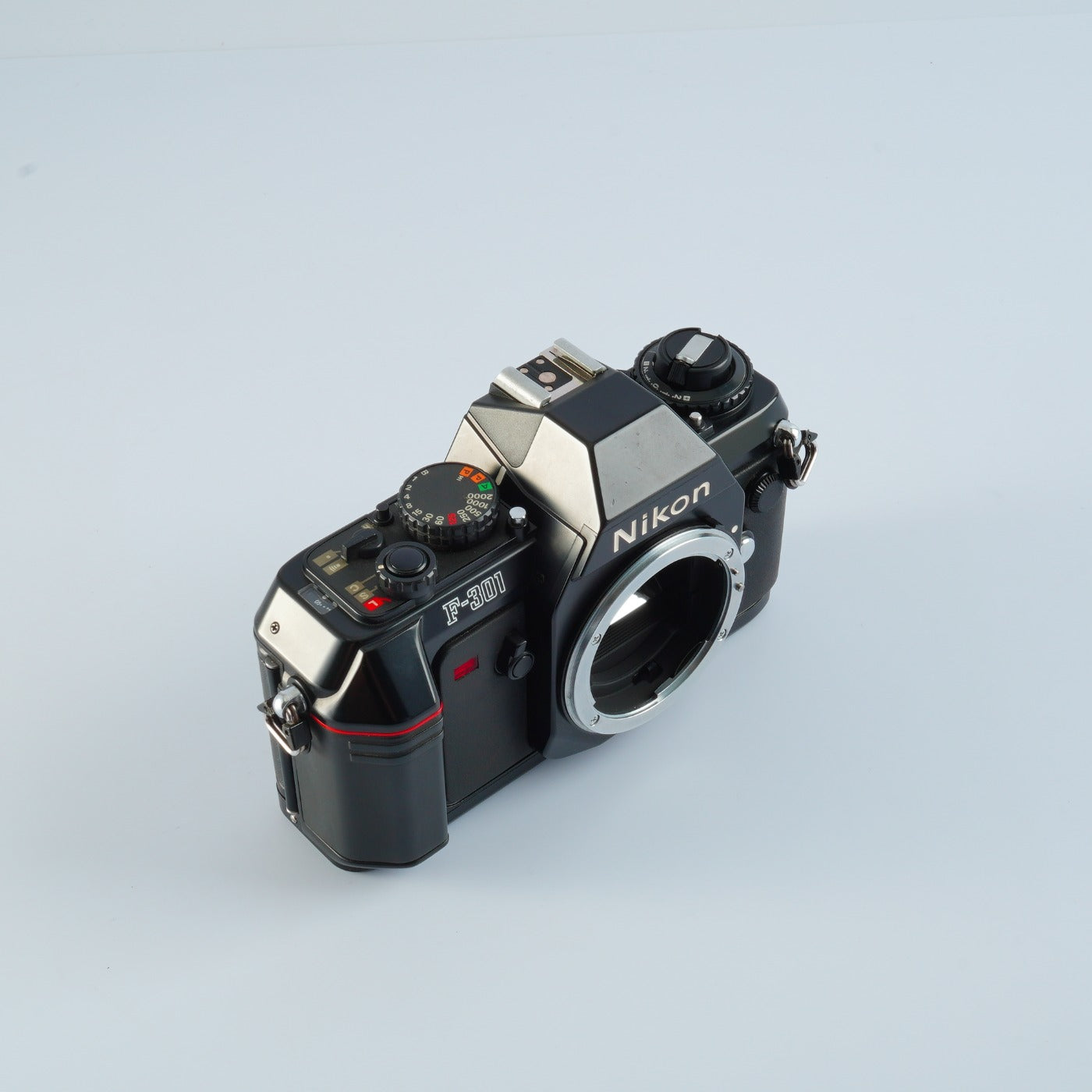 Nikon F-301 MF フィルム一眼レフカメラ