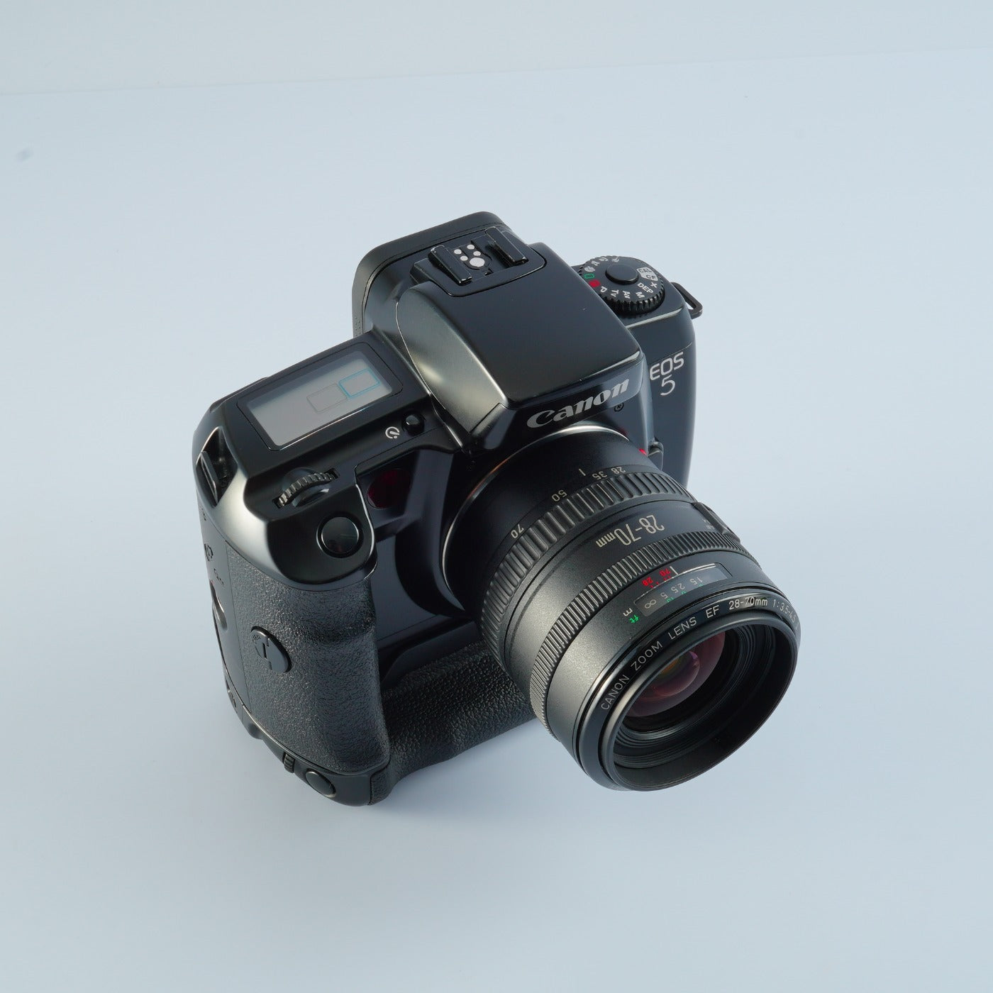 Canon EOS 5 + EF 28-70mm F/3.5-4.5 Ⅱ + VG-10 AF フィルム一眼レフカメラ