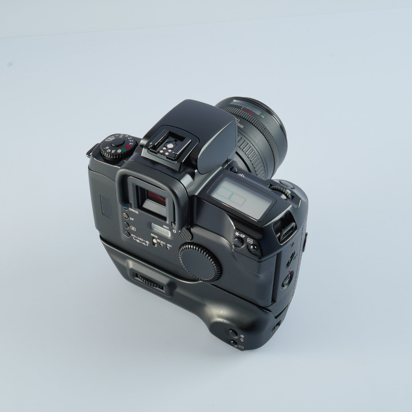 Canon EOS 5 + EF 28-70mm F/3.5-4.5 Ⅱ + VG-10 AF フィルム一眼レフカメラ