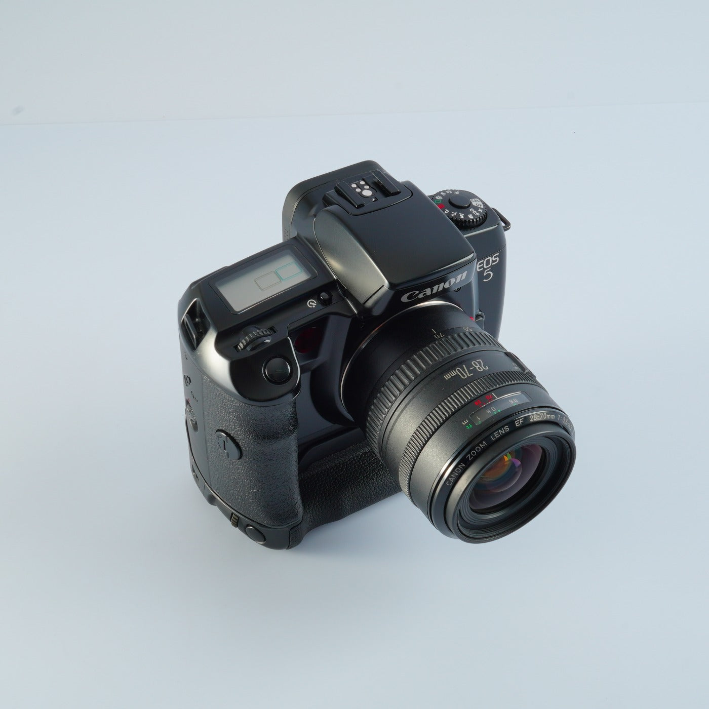 Canon EOS 5 + EF 28-70mm F/3.5-4.5 Ⅱ + VG-10 AF フィルム一眼レフカメラ