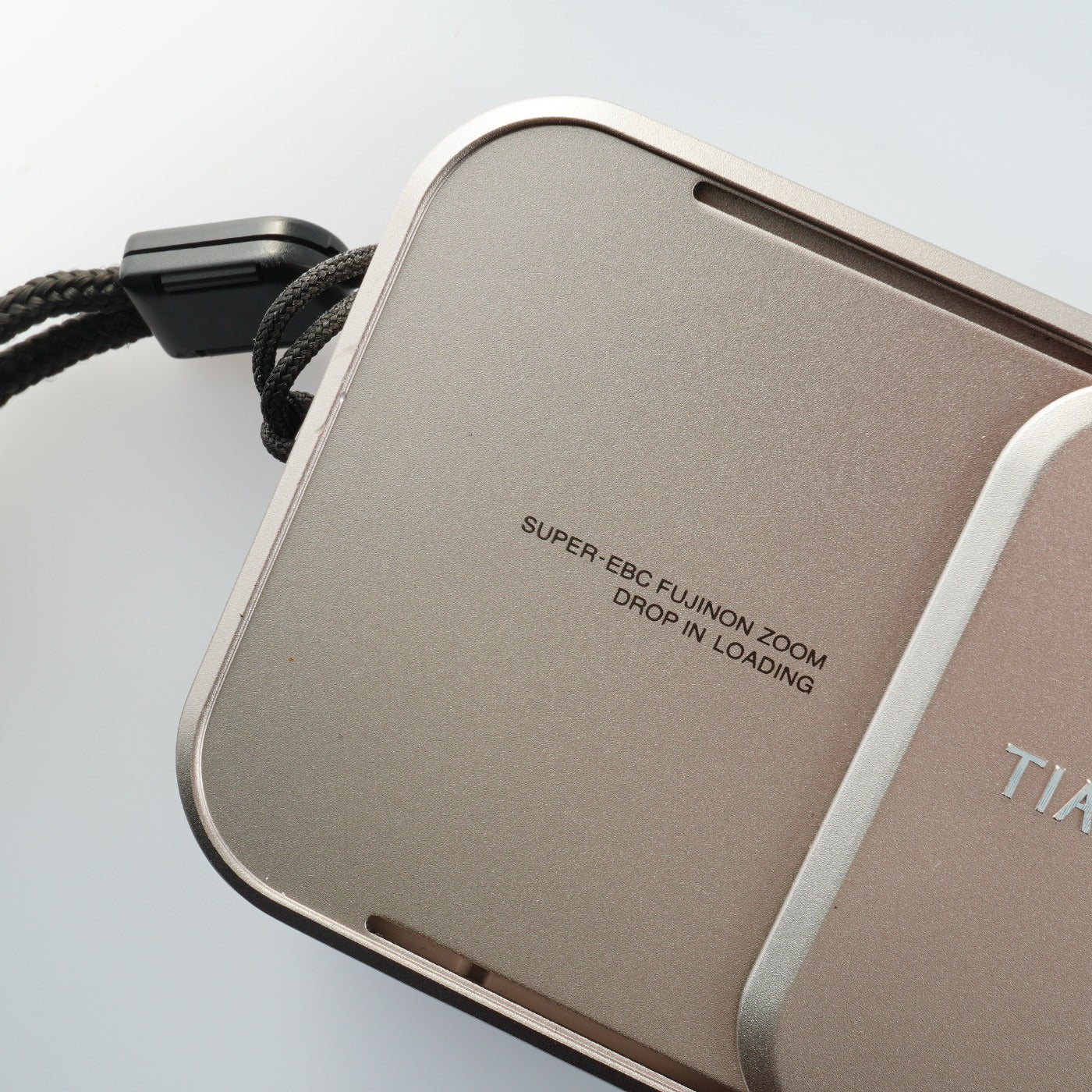 FUJIFILM Tiara Zoom コンパクトフィルムカメラ