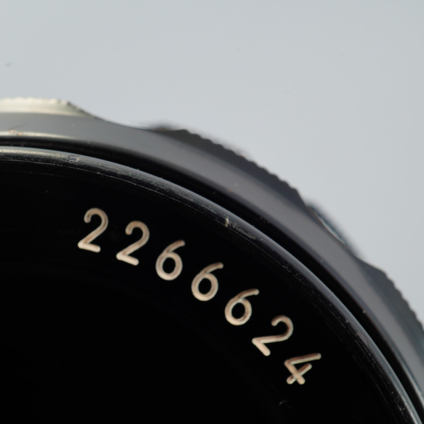 Nikon NIKKOR-H.C AUTO 50mm f/2 非Ai 単焦点レンズ