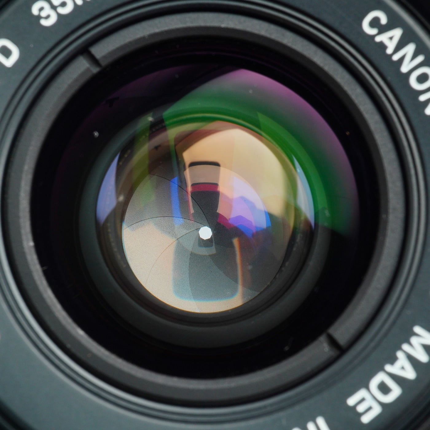 Canon FD 35mm F/2 単焦点レンズ