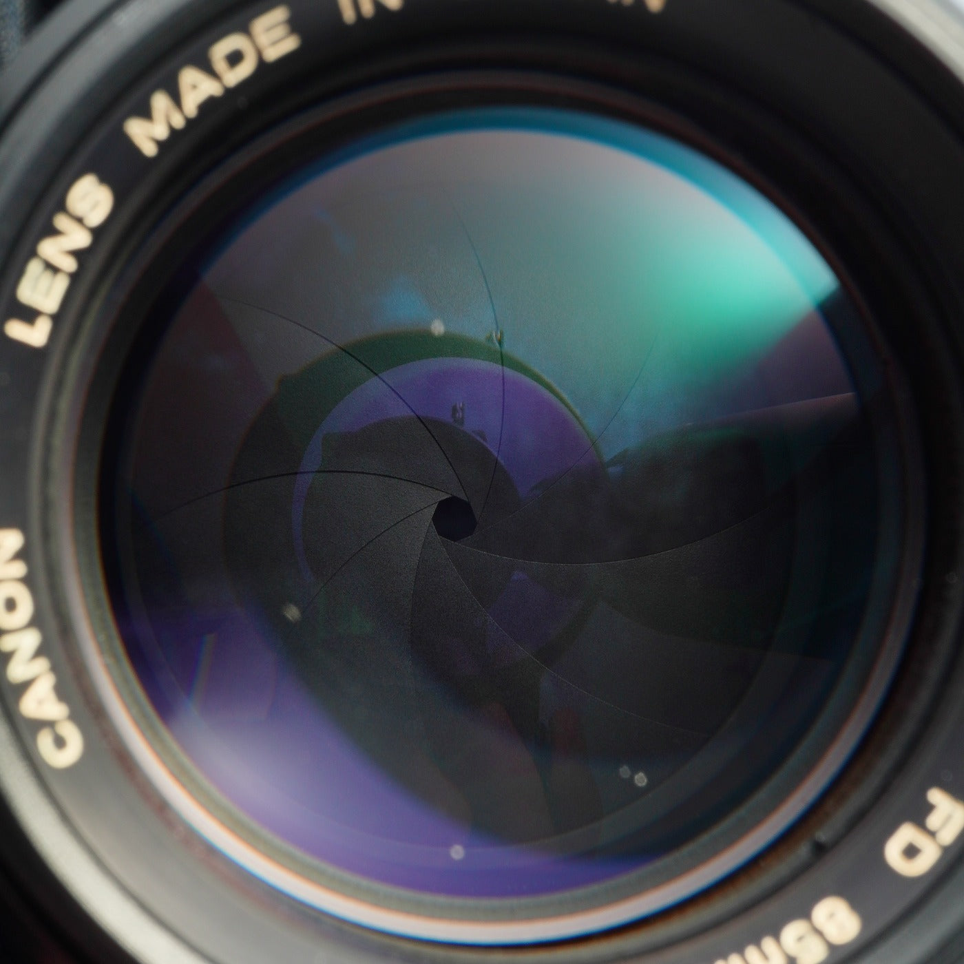 Canon FD 85mm F/1.8 単焦点レンズ