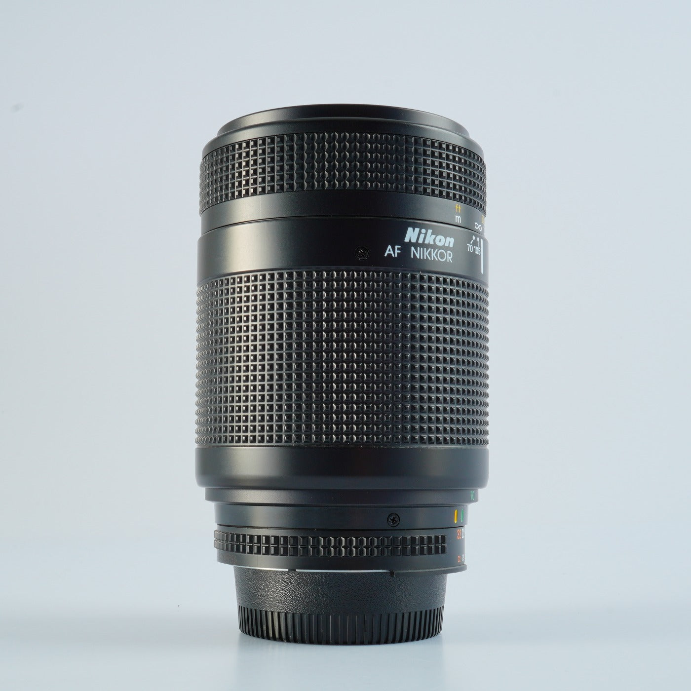 Nikon AF Nikkor 70-210mm f/4-5.6 ズームレンズ