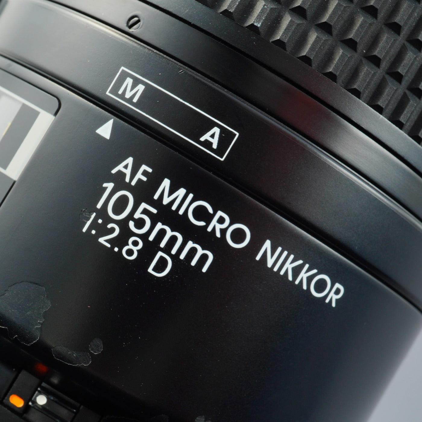 Nikon AF Micro NIKKOR 105mm f/2.8 D マクロレンズ