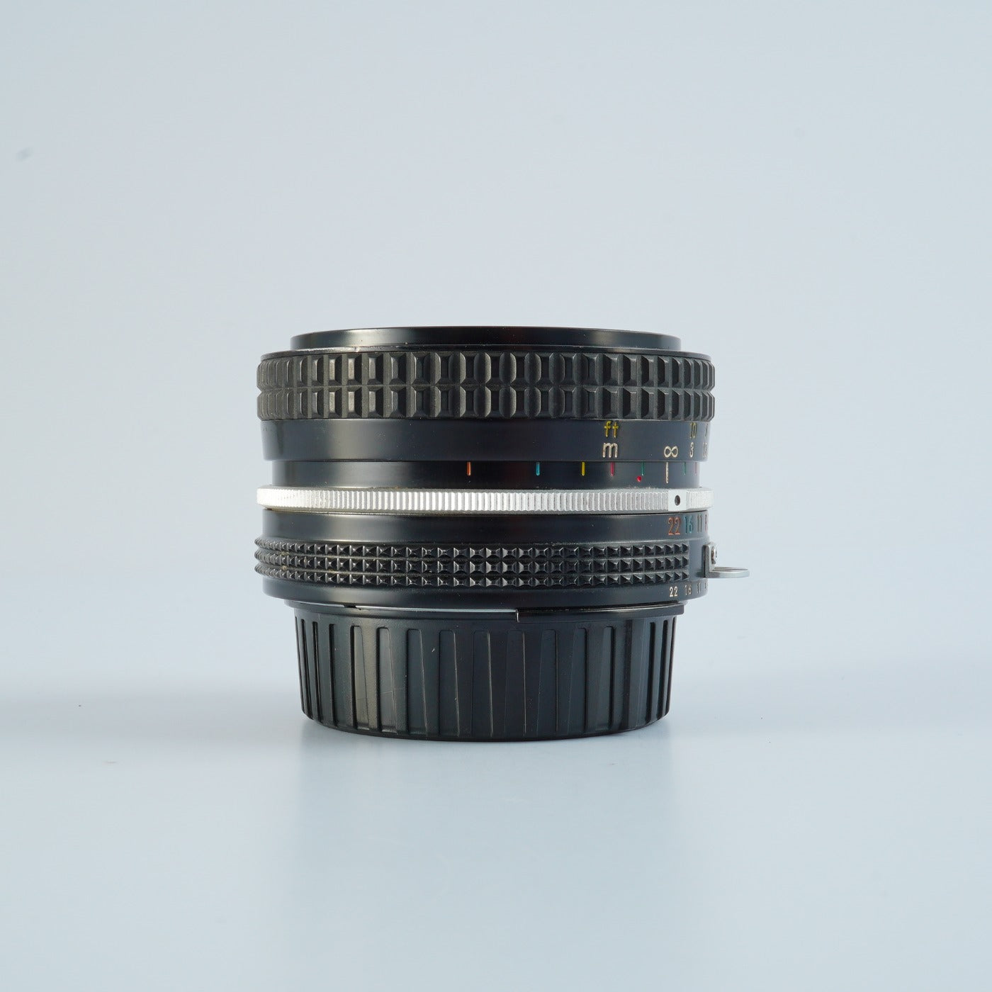 Nikon Ai Nikkor 20mm f/4 単焦点レンズ