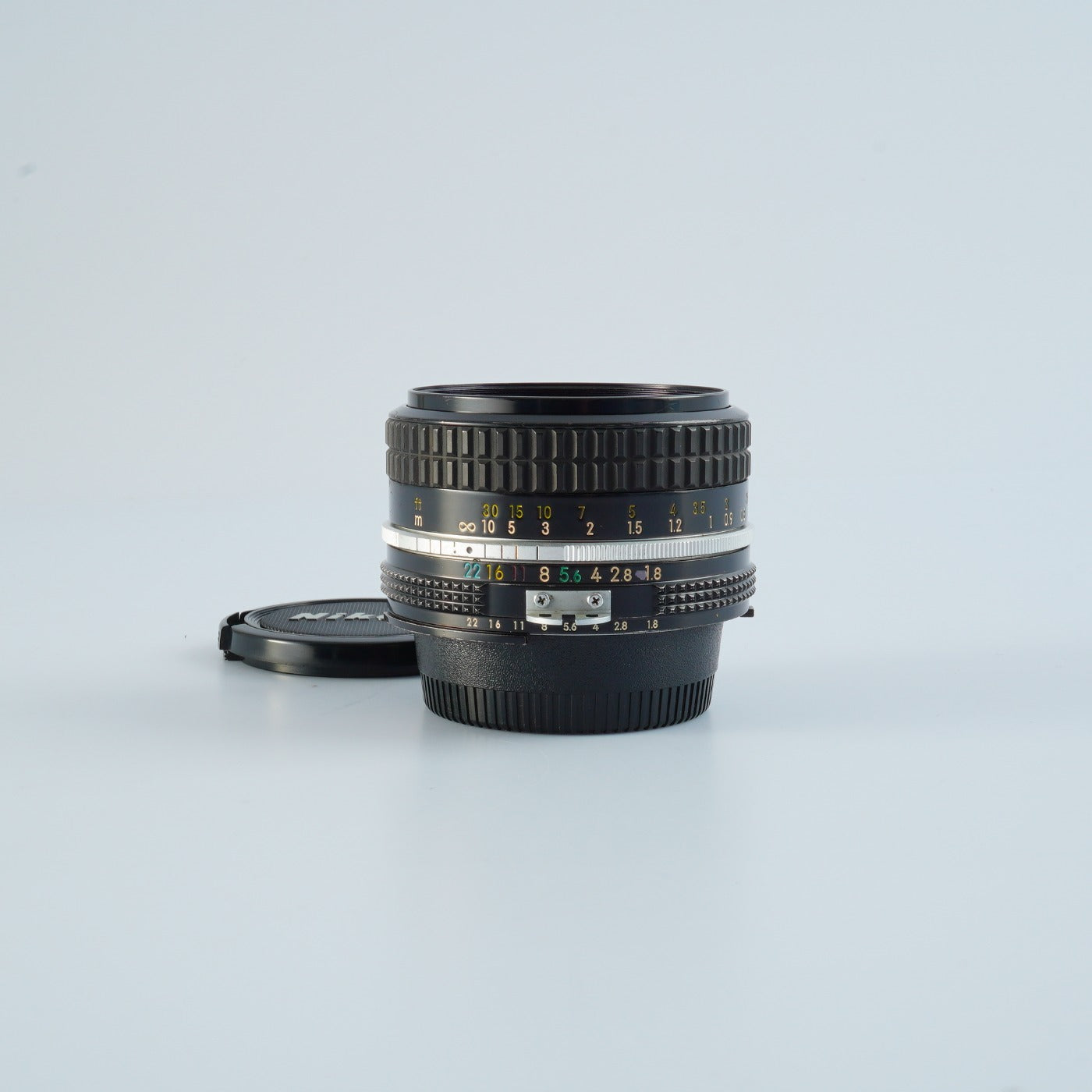 Nikon Nikkor Ai 50mm F/1.8 単焦点レンズ