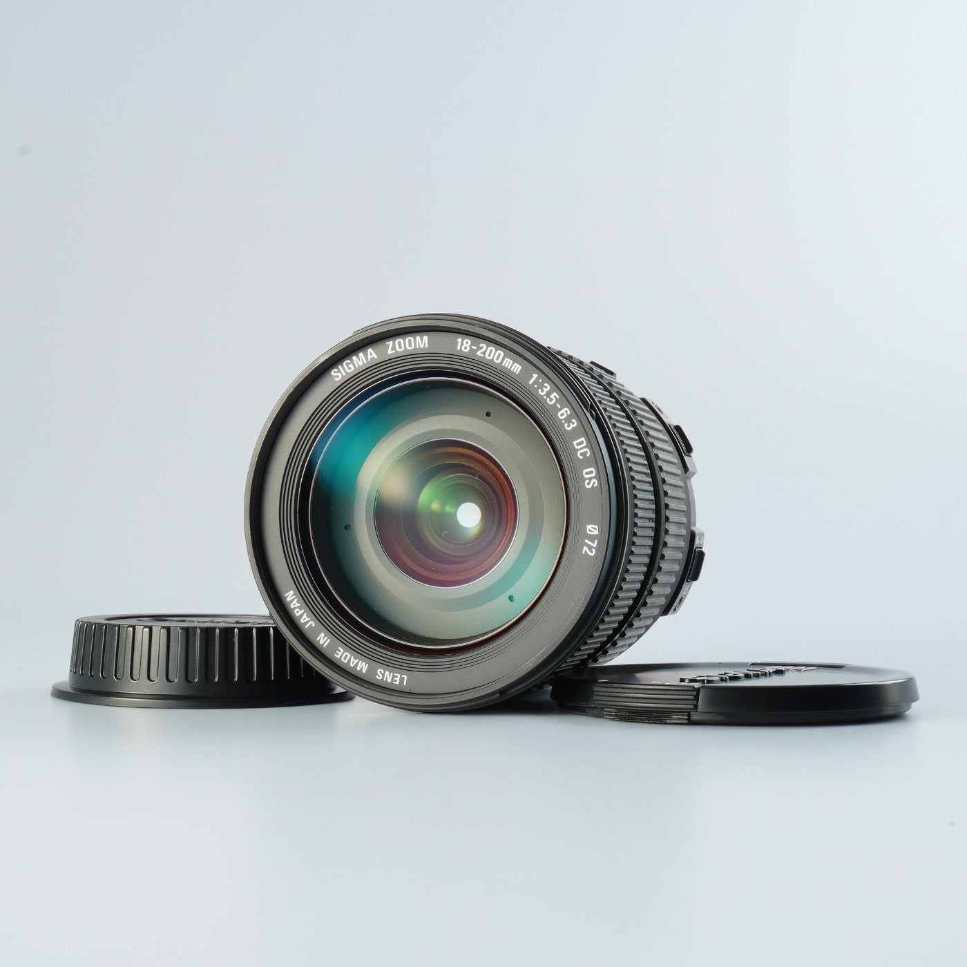 SIGMA 18-200mm F3.5-6.3 DC OS / DC OS HSM (Canon EF-S用) ズームレンズ