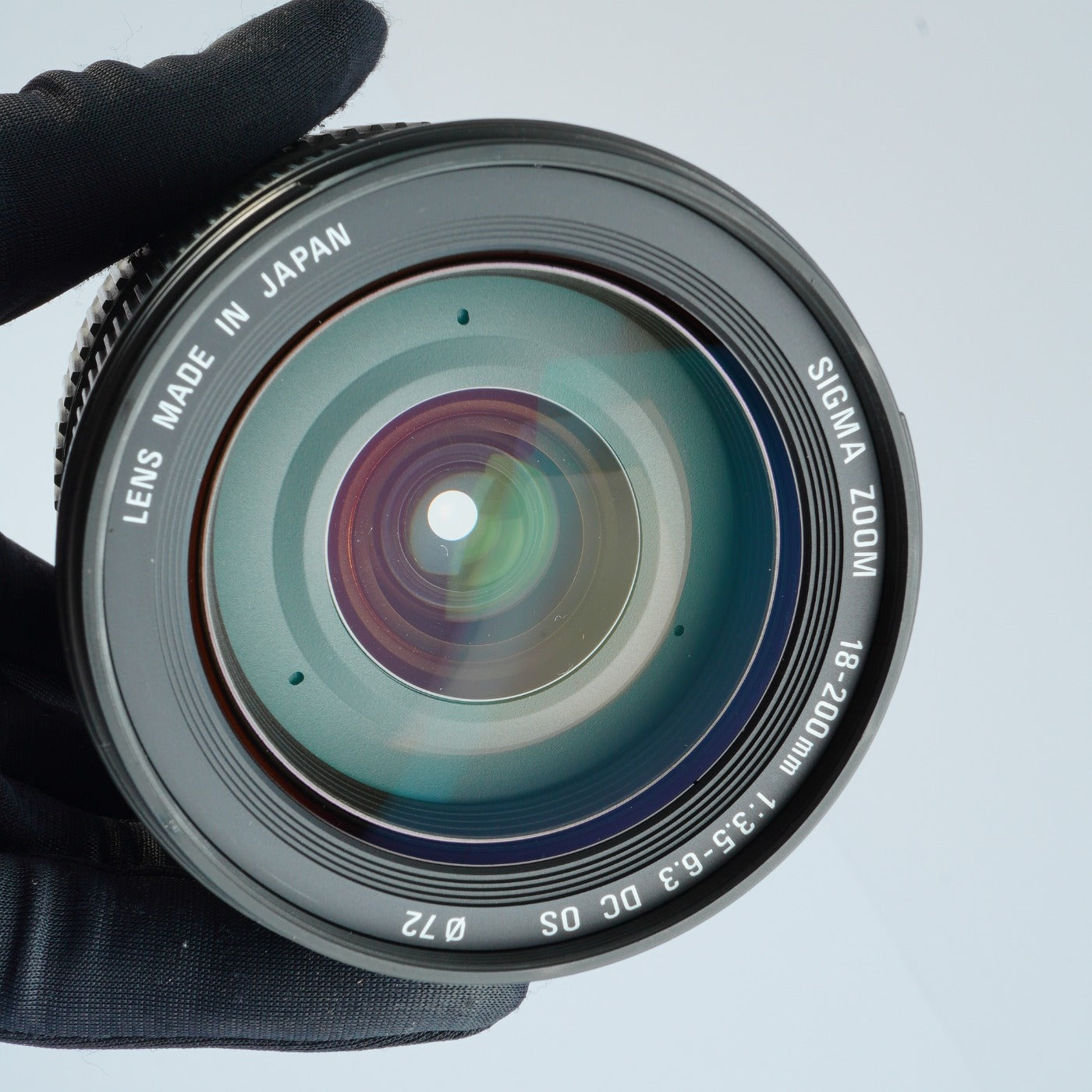 SIGMA 18-200mm F3.5-6.3 DC OS / DC OS HSM (Canon EF-S用) ズームレンズ