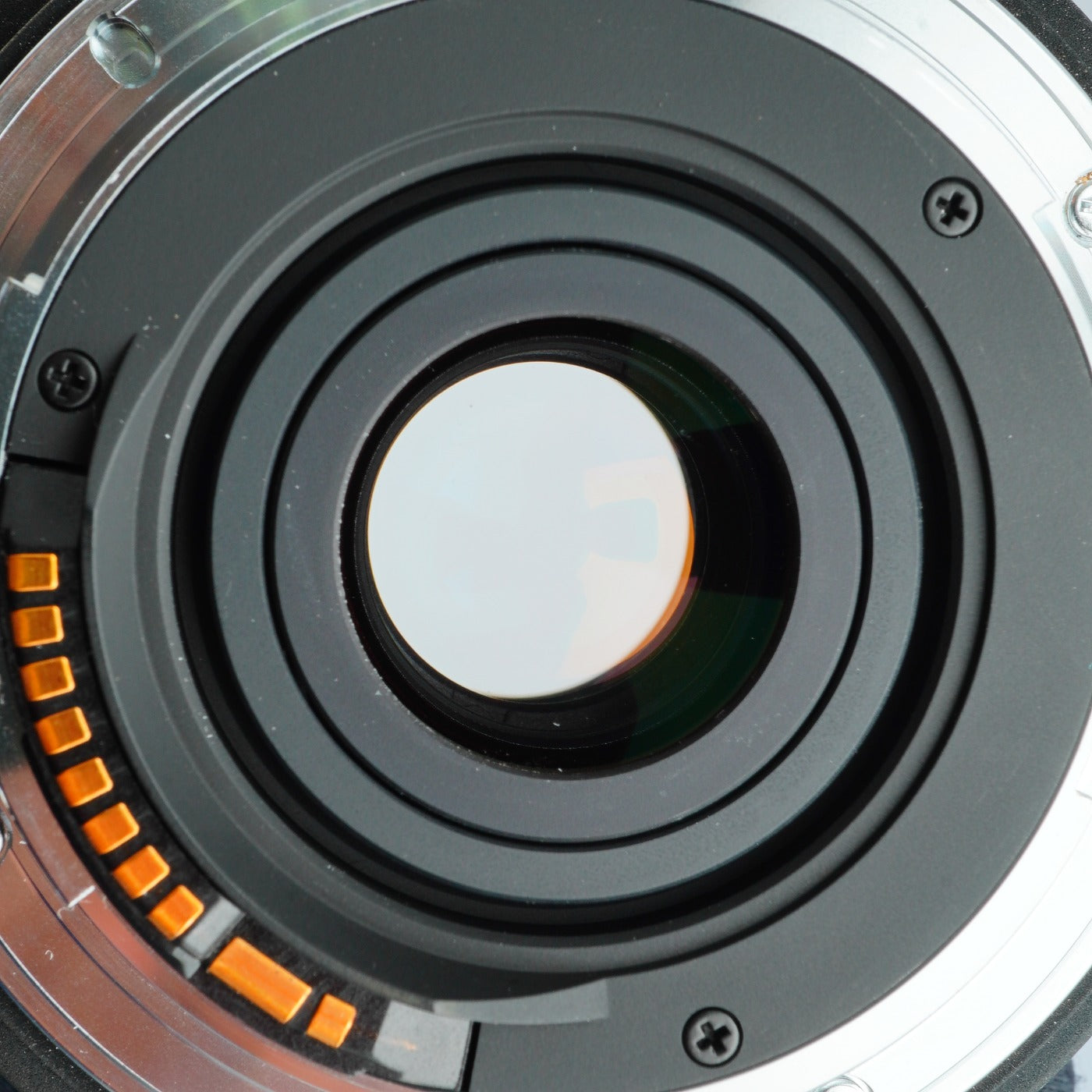 SIGMA 18-200mm F3.5-6.3 DC OS / DC OS HSM (Canon EF-S用) ズームレンズ