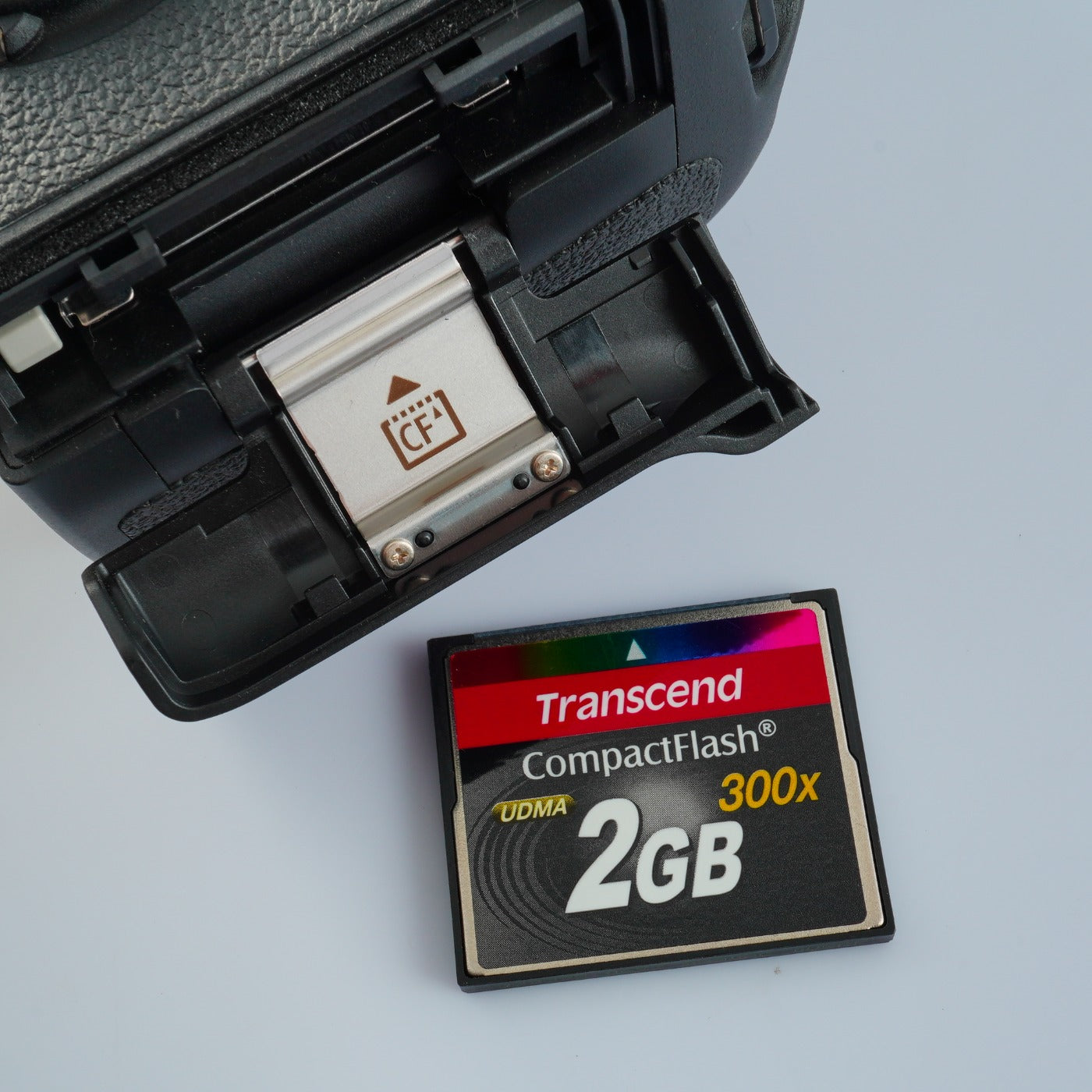 Canon EOS 50D + EP-EX15 Ⅱ + CF 2GB デジタル一眼レフカメラ
