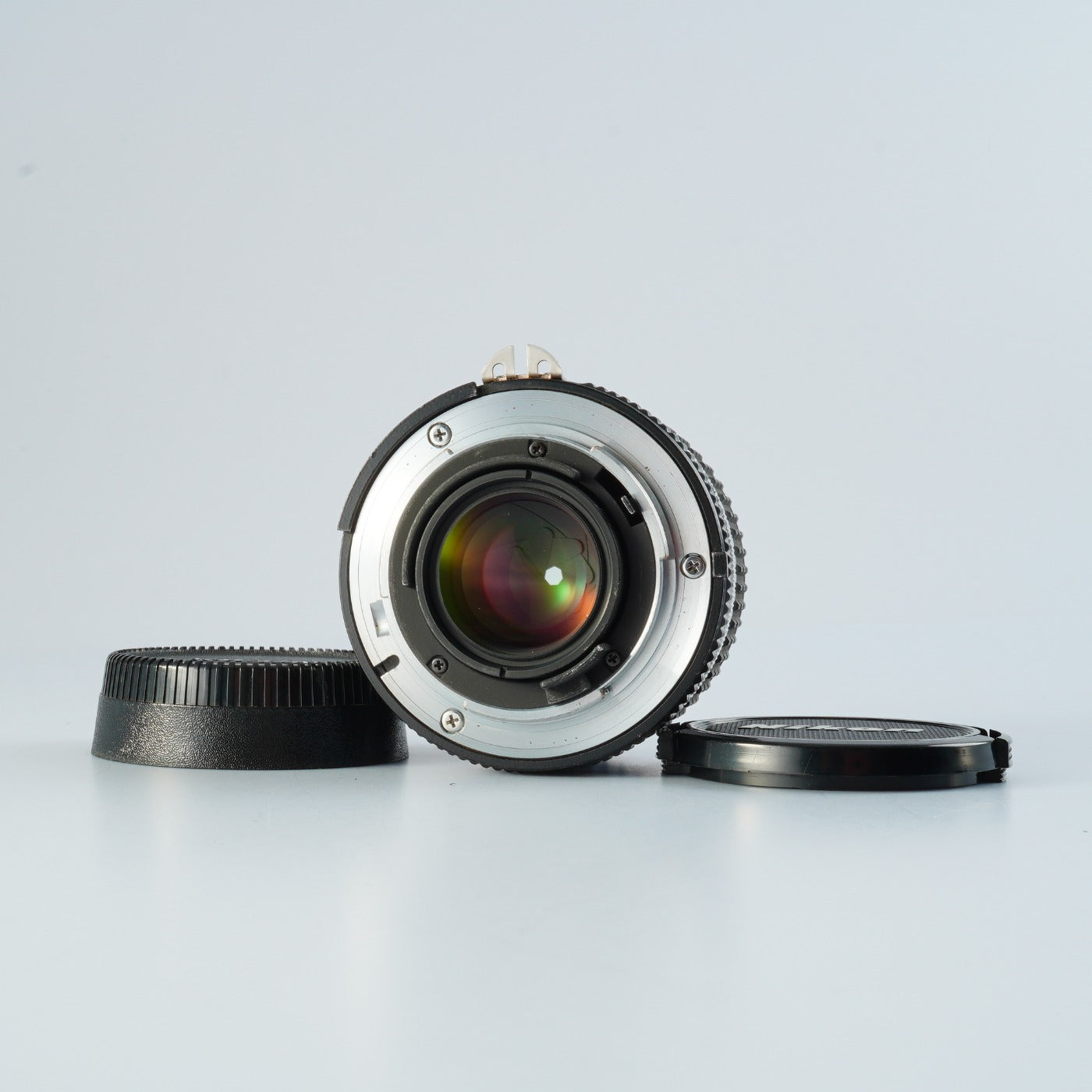 Nikon Ai-s Nikkor 24mm F/2 単焦点レンズ