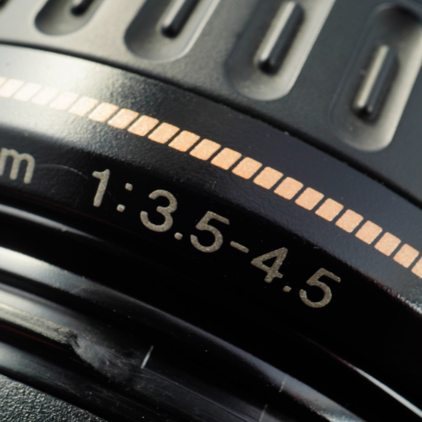 Canon EF 28–105 mm F/3.5–4.5 USM ズームレンズ