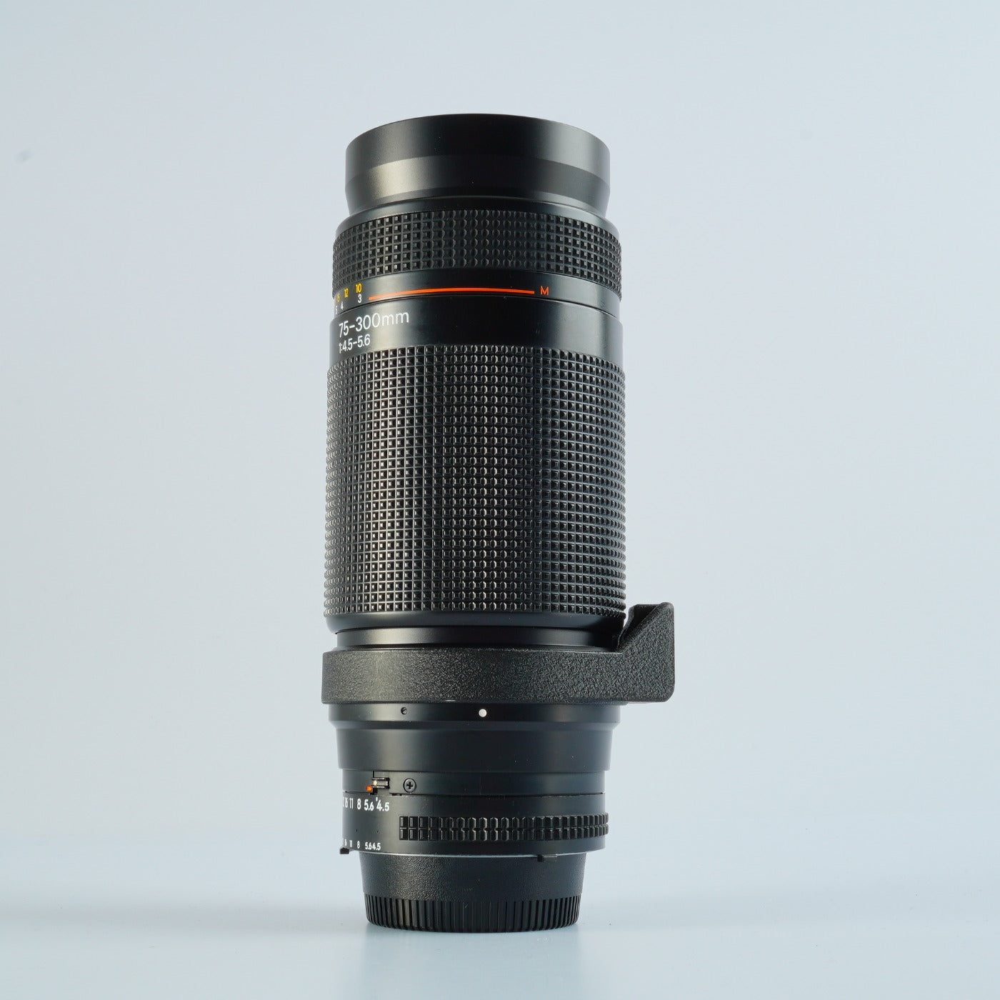 Nikon AF Nikkor 75-300mm F/4.5-5.6 ズームレンズ