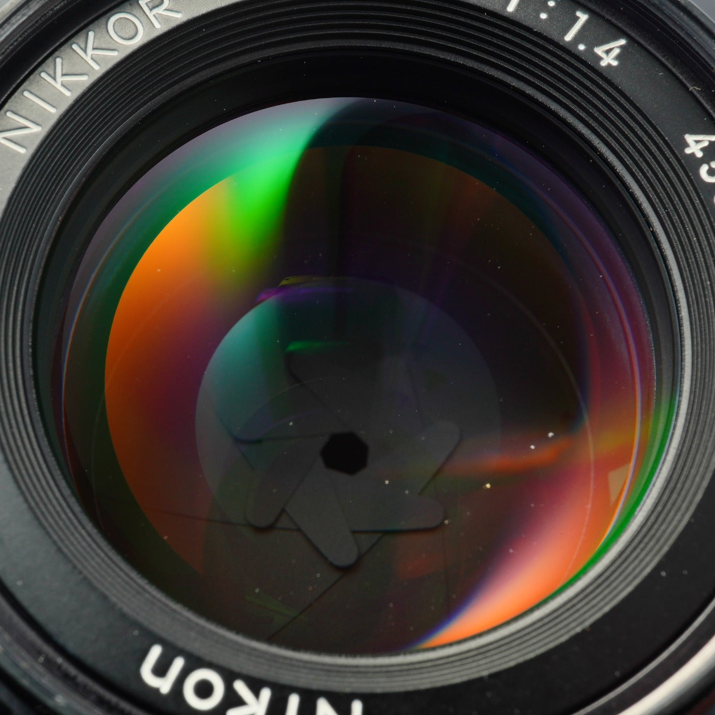 Nikon Ai Nikkor 50mm f/1.4 単焦点レンズ