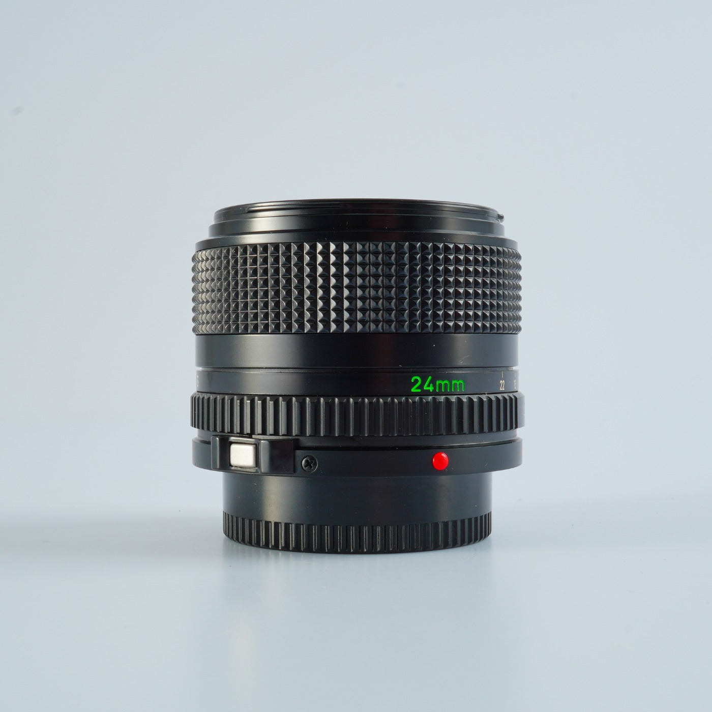 【ジャンク】 Canon New FD NFD 24mm F/2.8 単焦点レンズ