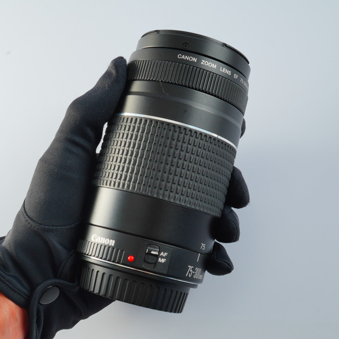 Canon EF 75-300mm F/4-5.6 Ⅲ ズームレンズ